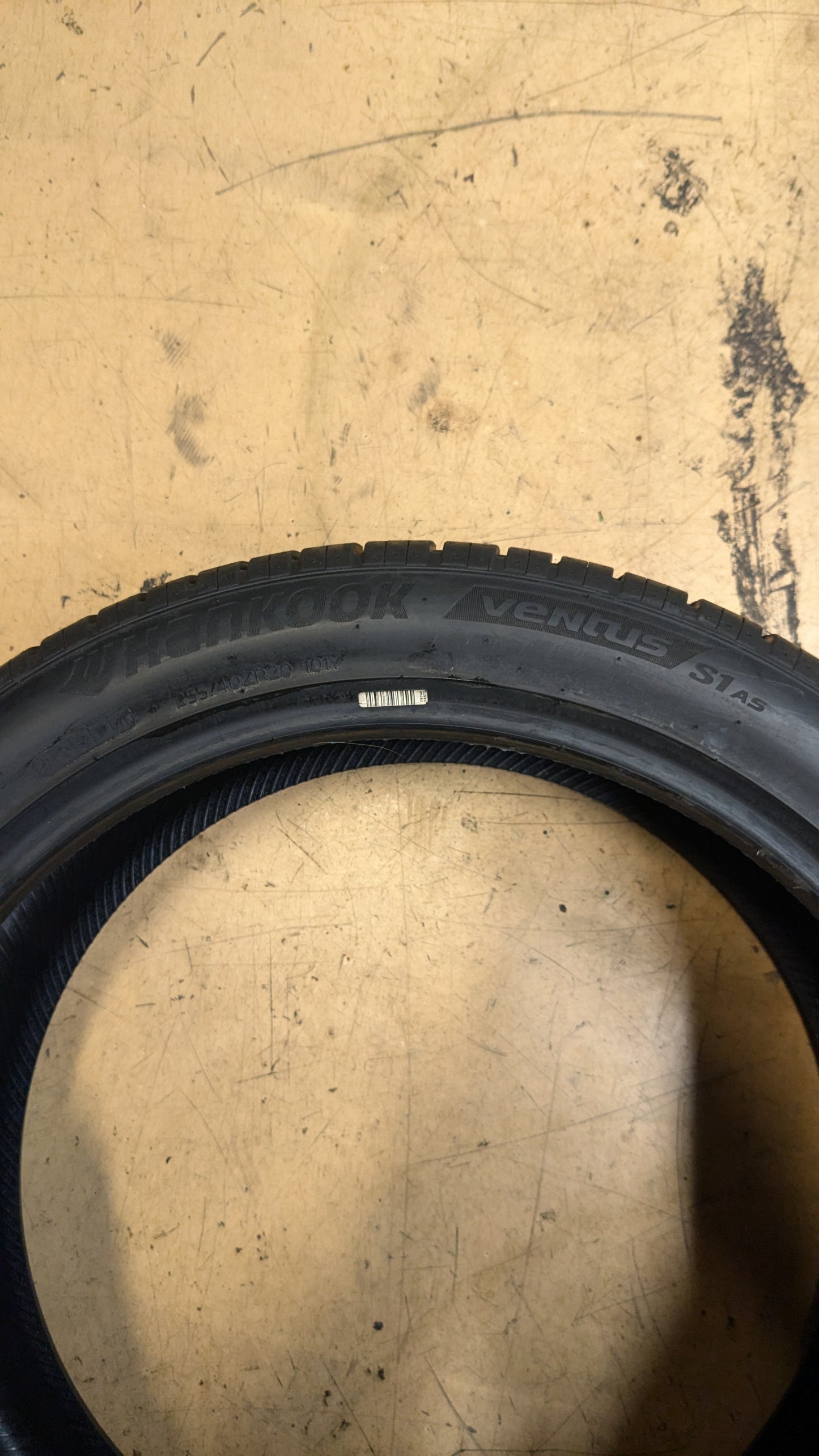 HANKOOK VENTUS S1 AS BSW P 255 40 20 101Y XL UHP TIRE 1028567