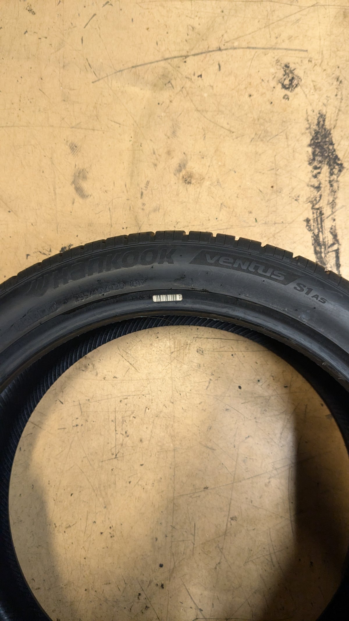 HANKOOK VENTUS S1 AS BSW P 255 40 20 101Y XL UHP TIRE 1028567