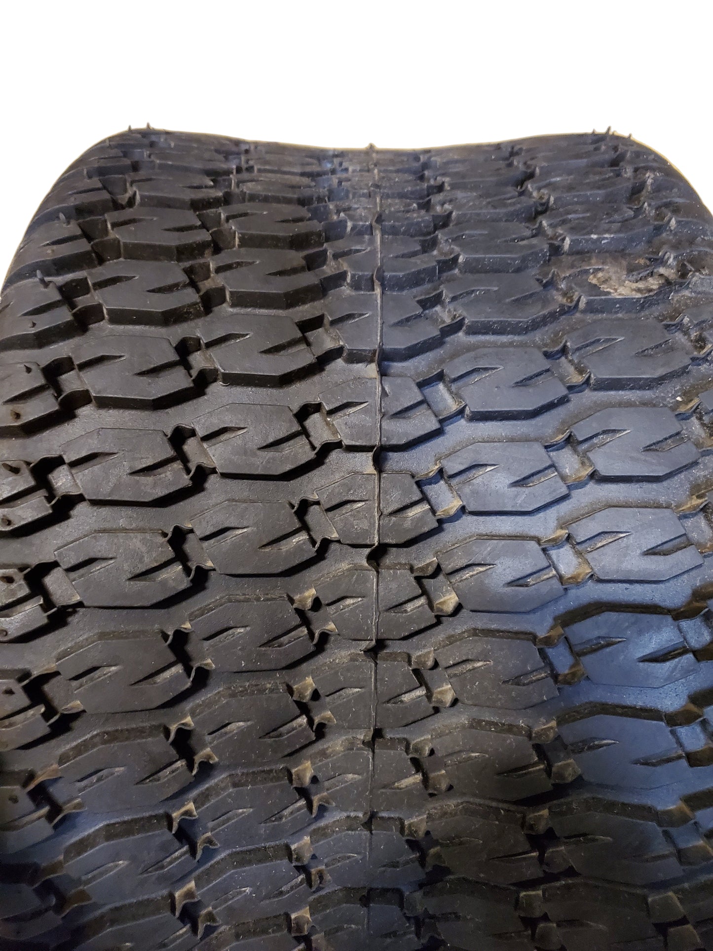 HERCULES TERRA TRAC TURF BSW 24 12 12 4PLY LAWN TIRE 98484