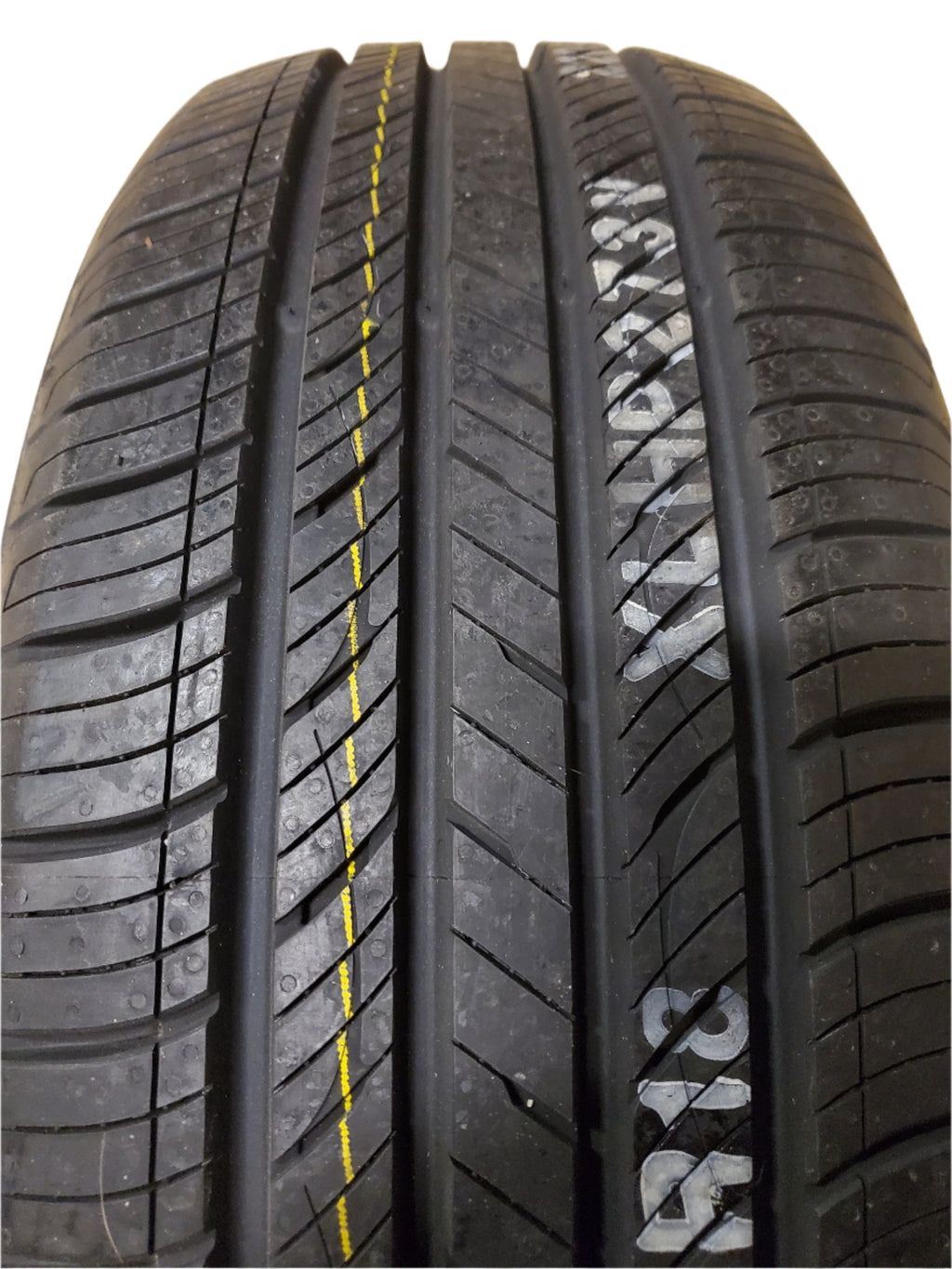 KUMHO CRUGEN HP27 BSW P 225 60 18 104V XL ALL SEASON TIRE 2346223