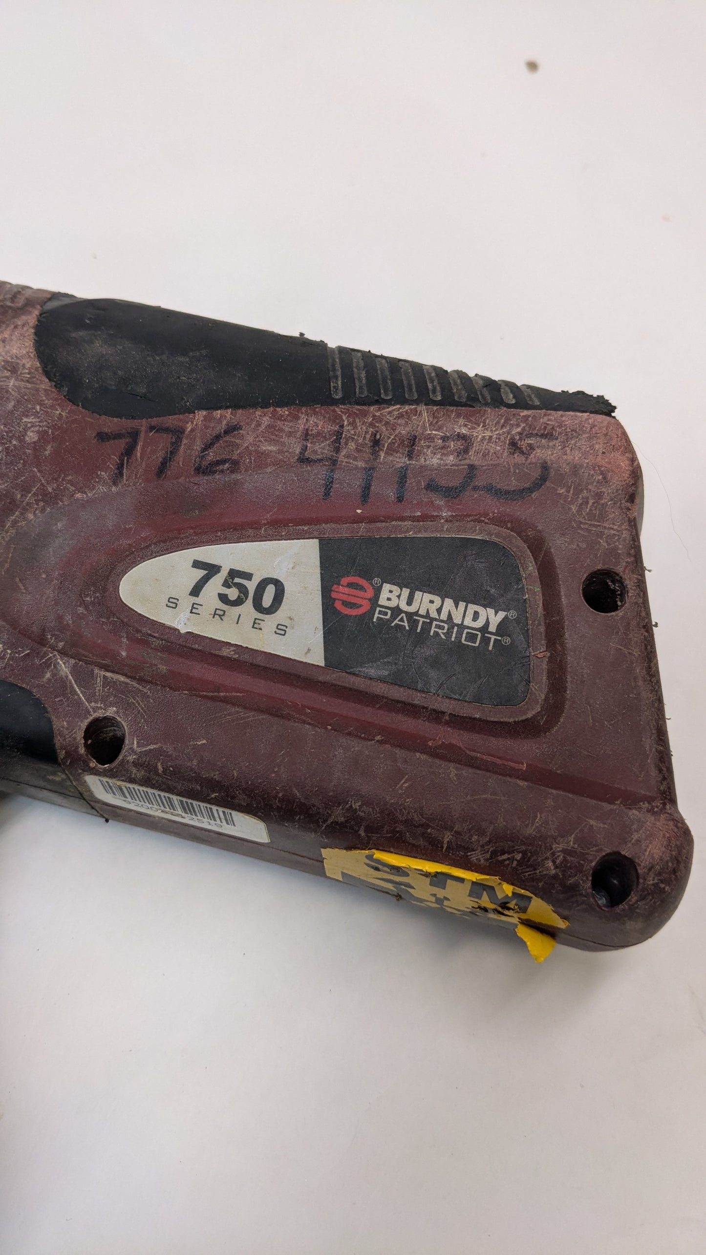 BURNDY PATRIOT 12-TON HYDRAULIC CRIMPER 3.0AH 18V LI-ION PAT750LI