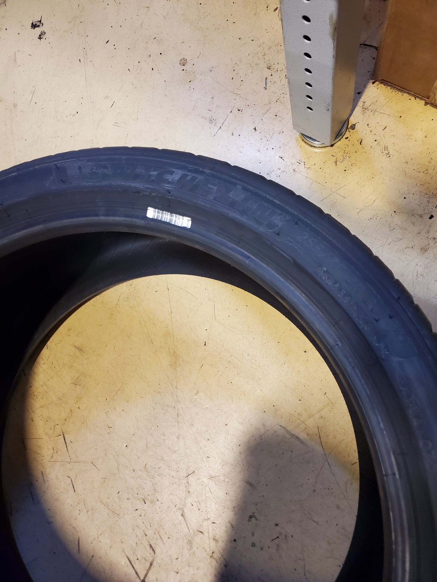MICHELIN PILOT SPORT ALL SEASON 4 BSW P 255 35 20 97Y XL UHP TIRE 12040