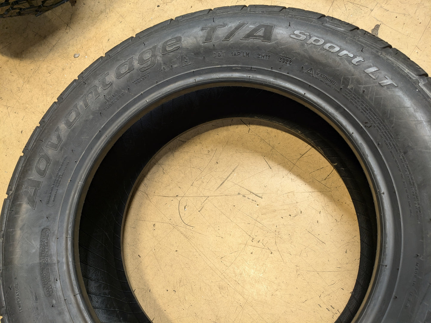 BFGOODRICH ADVANTAGE T/A SPORT LT BSW P 235 65 18 106H SUMMER TIRE 50157