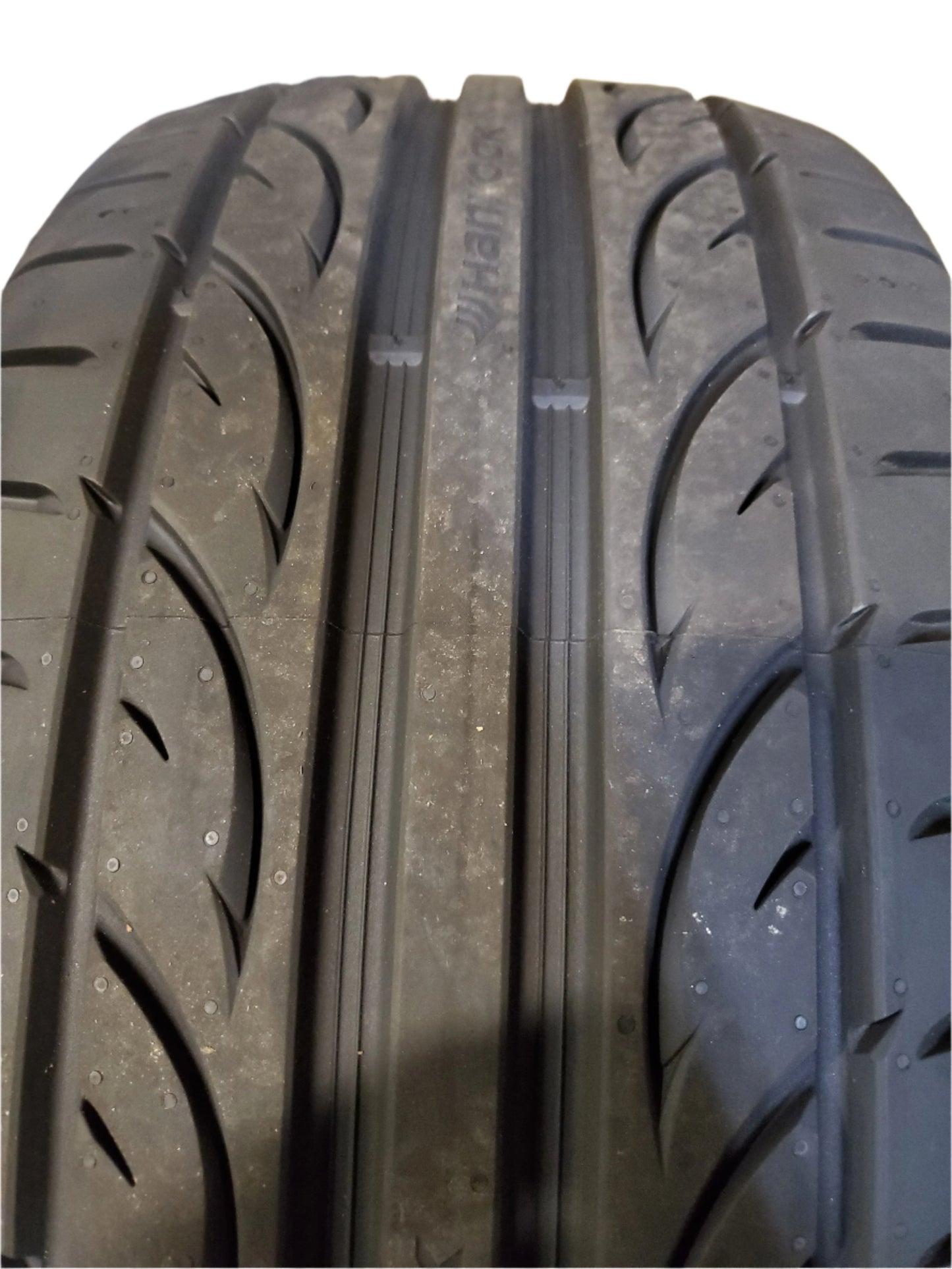 HANKOOK VENTUS V12 EVO2 K120 BSW P 245 40 18 97Y XL UHP TIRE 1015418