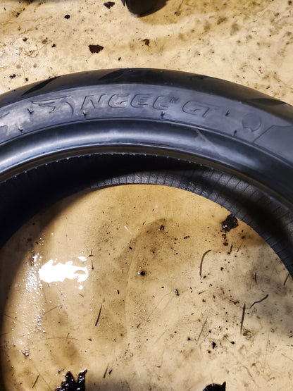 PIRELLI ANGEL GT BSW  180 55 17 73W REAR MOTORCYCLE TIRE 2317600