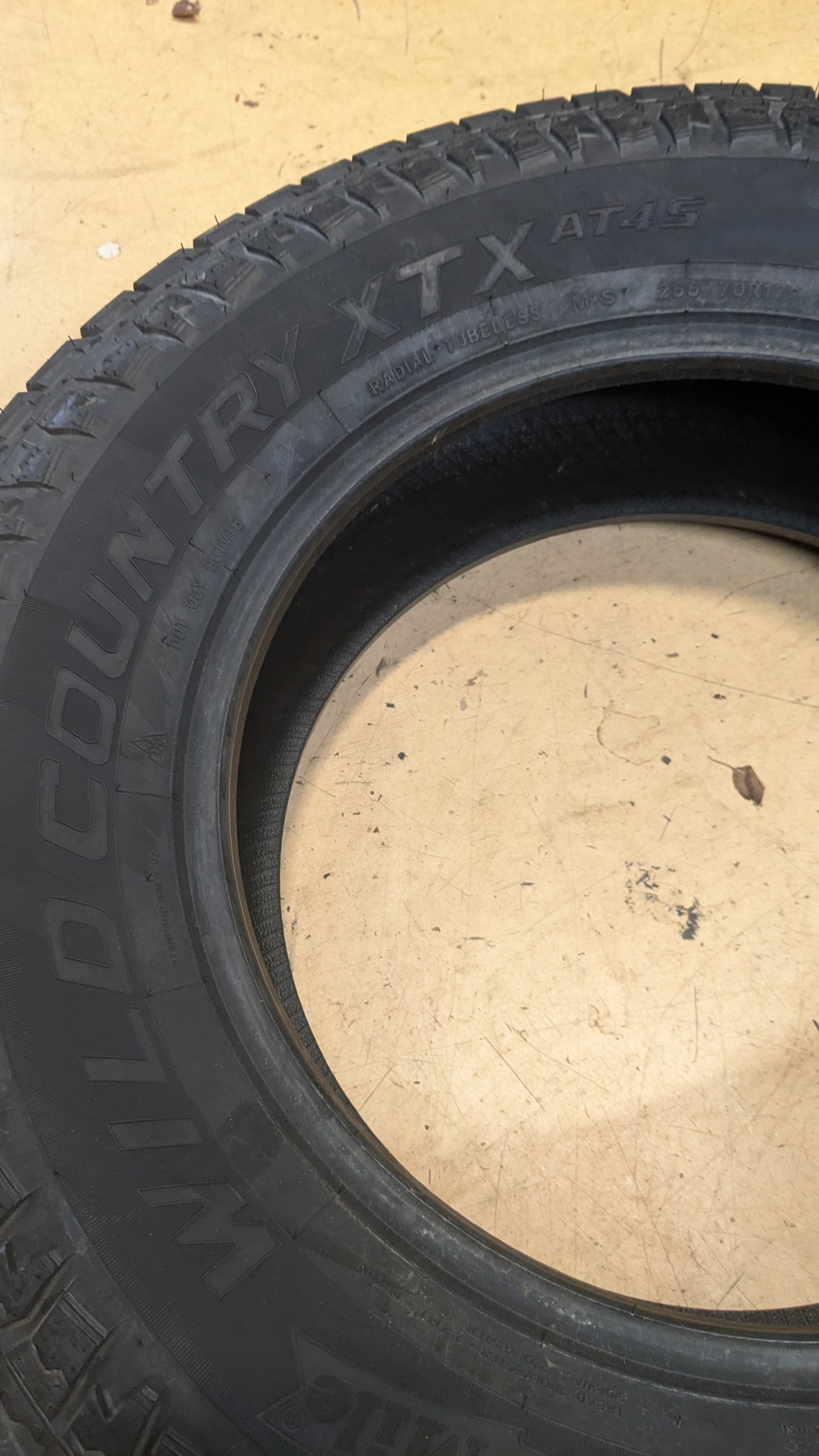 MULTI-MILE WILD COUNTRY XTX AT4S BSW P 255 70 17 110T  ALL TERRAIN TIRE MMXTA10