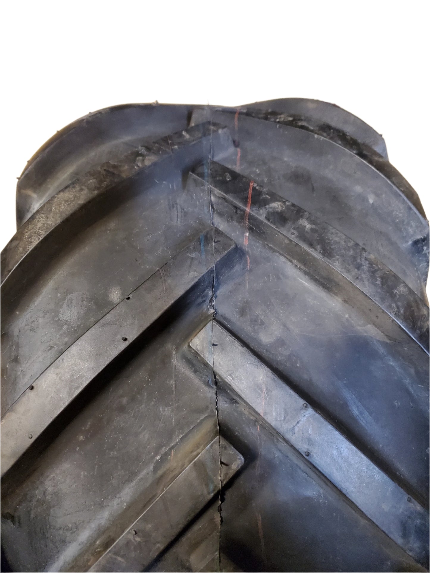 DEESTONE D408 BSW  26 12 12 TRACTOR TIRE DS5324