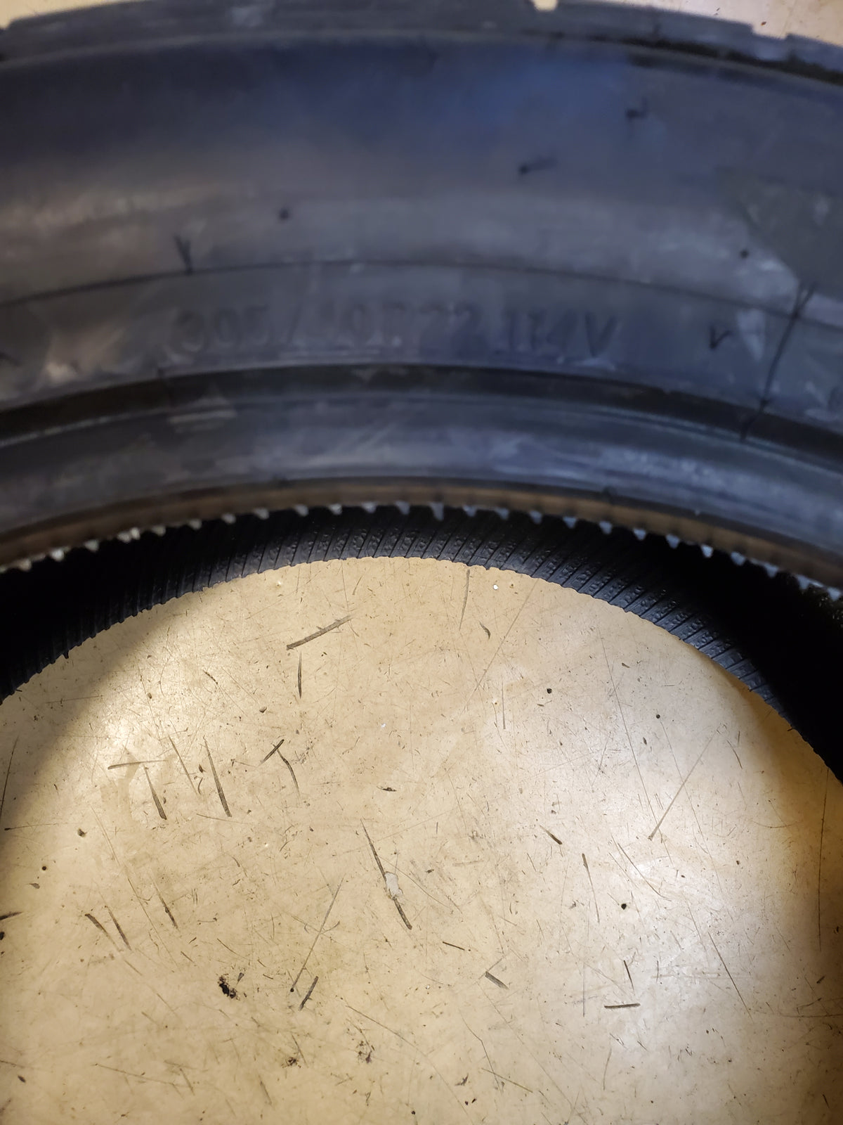 TOYO PROXES ST III BSW P 305 40 22 114V ALL SEASON TIRE 247400