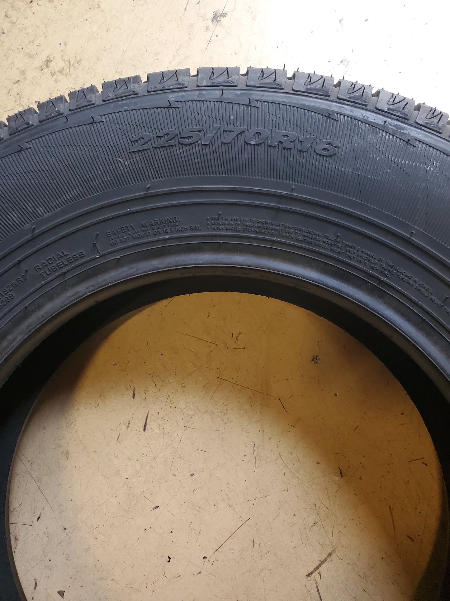 2 NEXEN ROADIAN HTX RH5 OWL P 225 70 16 103T HIGHWAY TIRE 12692NXK