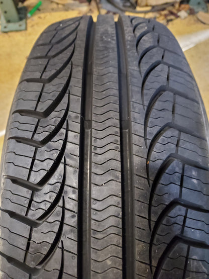 PIRELLI P4 PERSIST AS PLUS BSW P 215 60 17 96T ALL SEASON TIRE 4077500