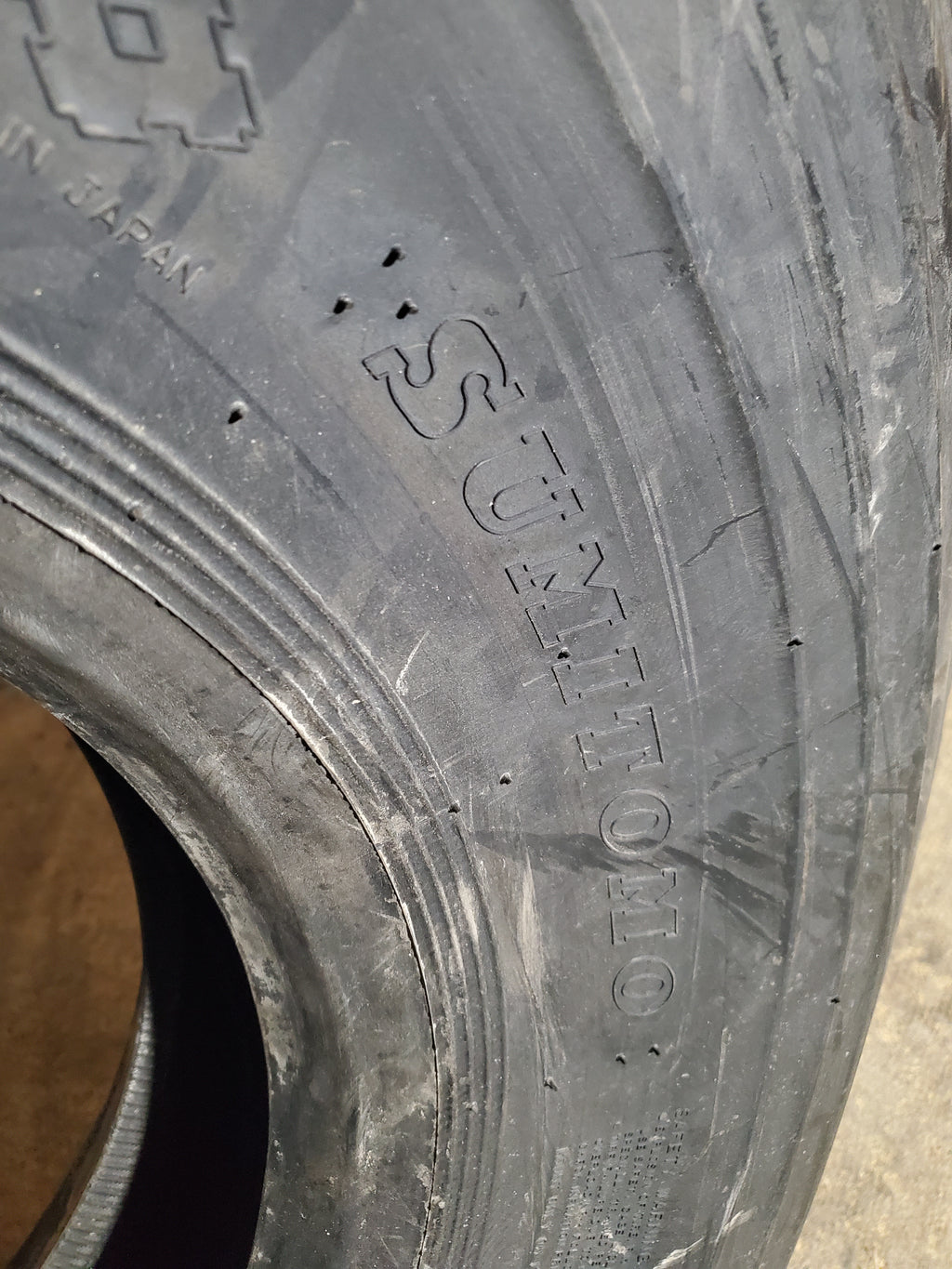 SUMITOMO ST717 BSW LT 11 17.5 143G 14PLY ALL POSITION TIRE 5530442