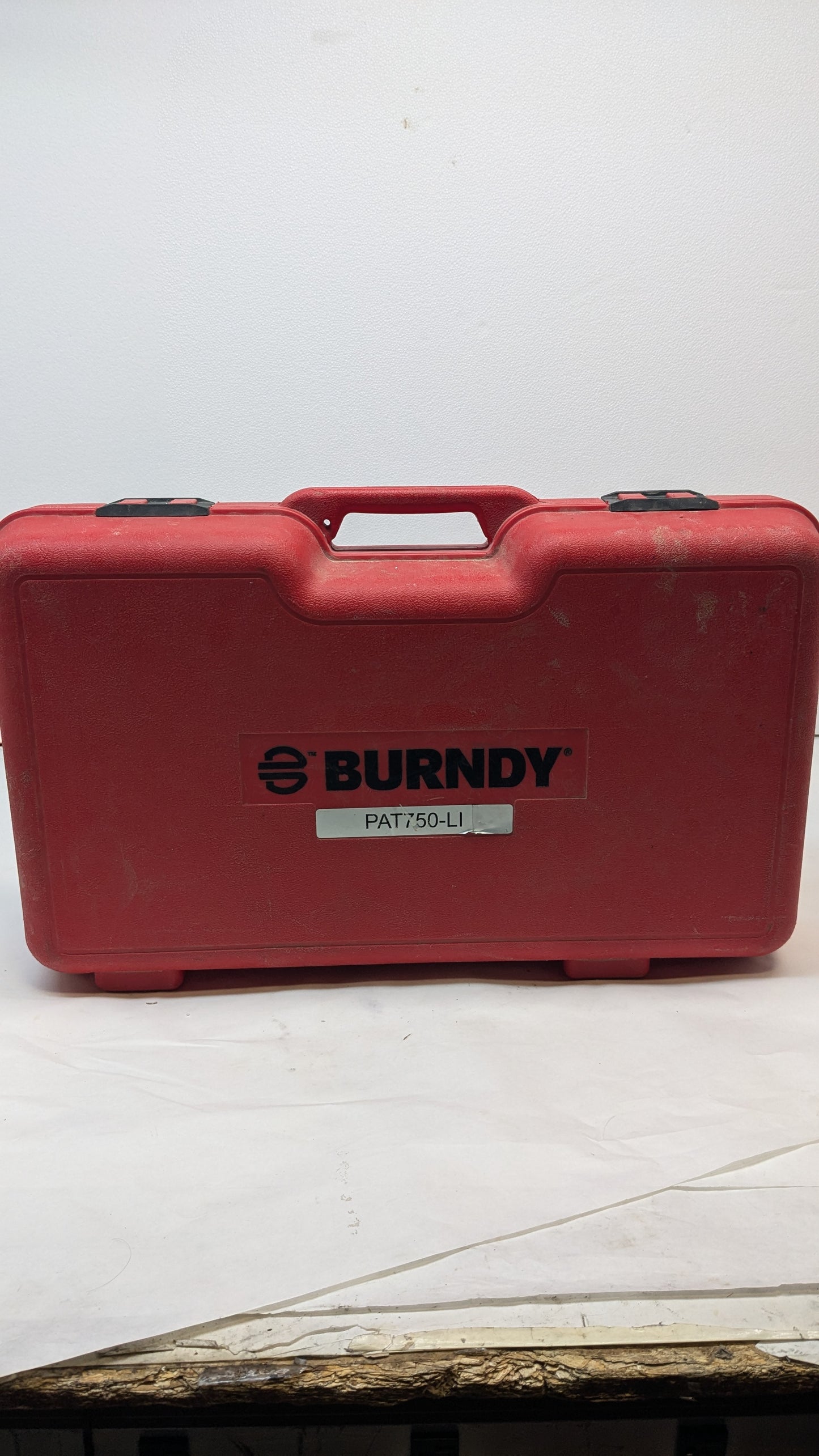BURNDY PATRIOT 12-TON HYDRAULIC CRIMPER 3.0AH 18V LI-ION PAT750LI