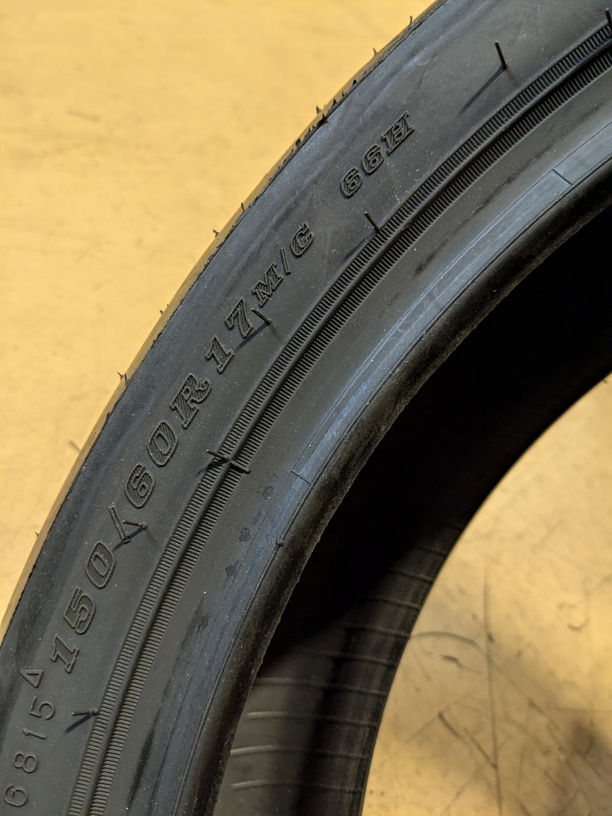 DUNLOP SPORTMAX Q5A BSW  150 60 17 66H REAR MOTORCYCLE TIRE 45274204