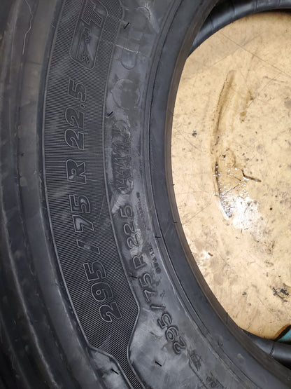 MICHELIN X LINE ENERGY BSW  295 75 22.5 144/141L 14PLY COMMERCIAL TIRE 41669