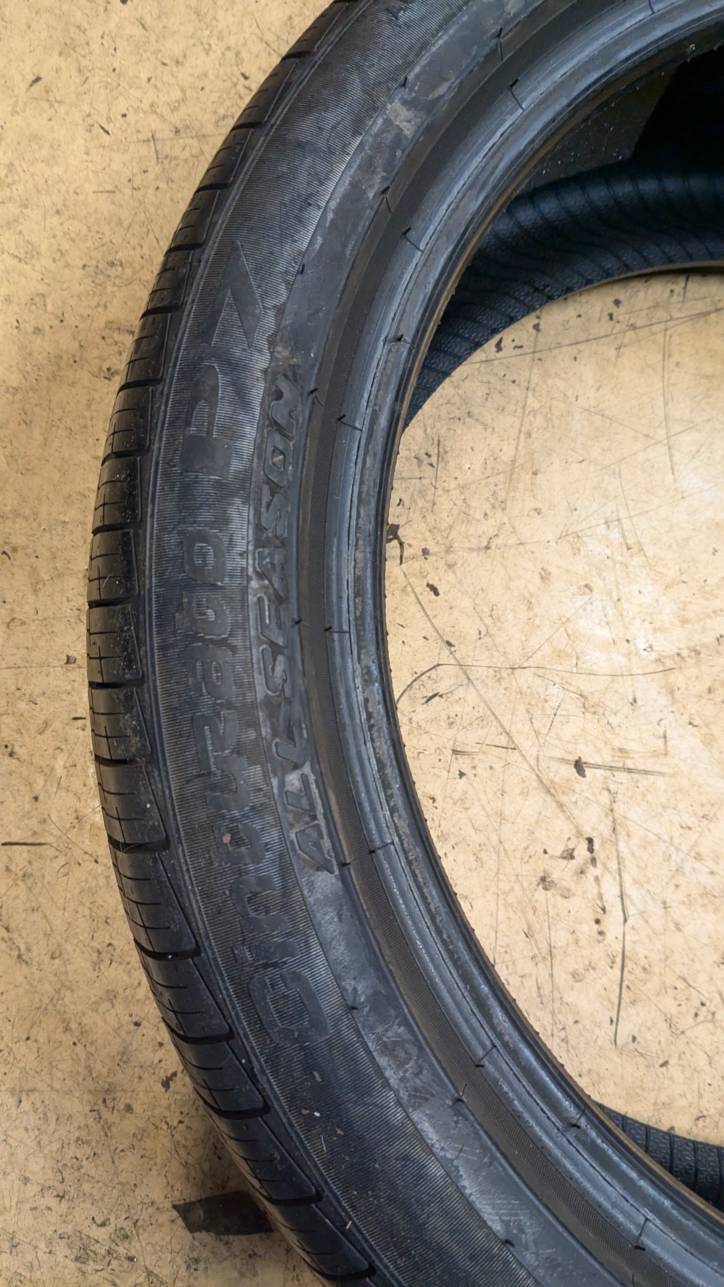 4 PIRELLI CINTURATO P7 ALL SEASON BSW P 265 40 20 104H XL ALL SEASON TIRE 2636500