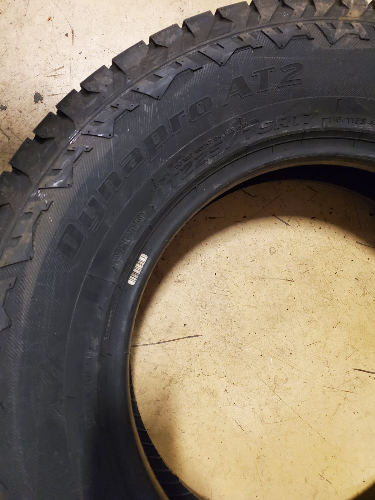 NOS HANKOOK DYNAPRO AT2 BSW LT 225 75 17 116/113S ALL TERRAIN TIRE 2020693