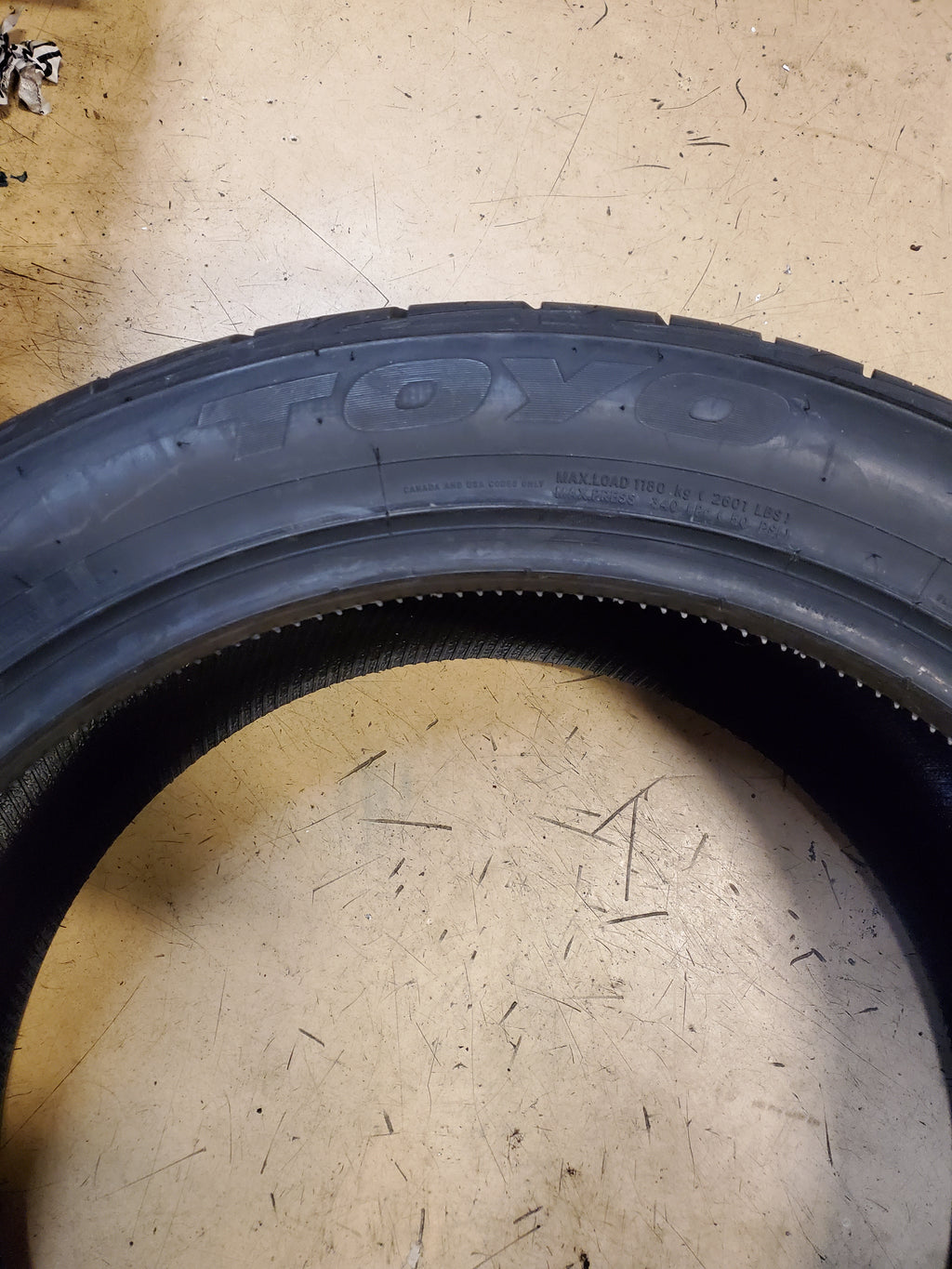 TOYO PROXES ST III BSW P 305 40 22 114V ALL SEASON TIRE 247400