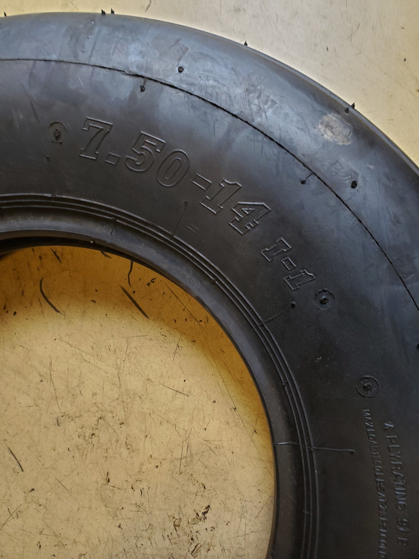 AGSTAR I-1 BSW 7.5 14 4PLY TRACTOR TIRE 4105