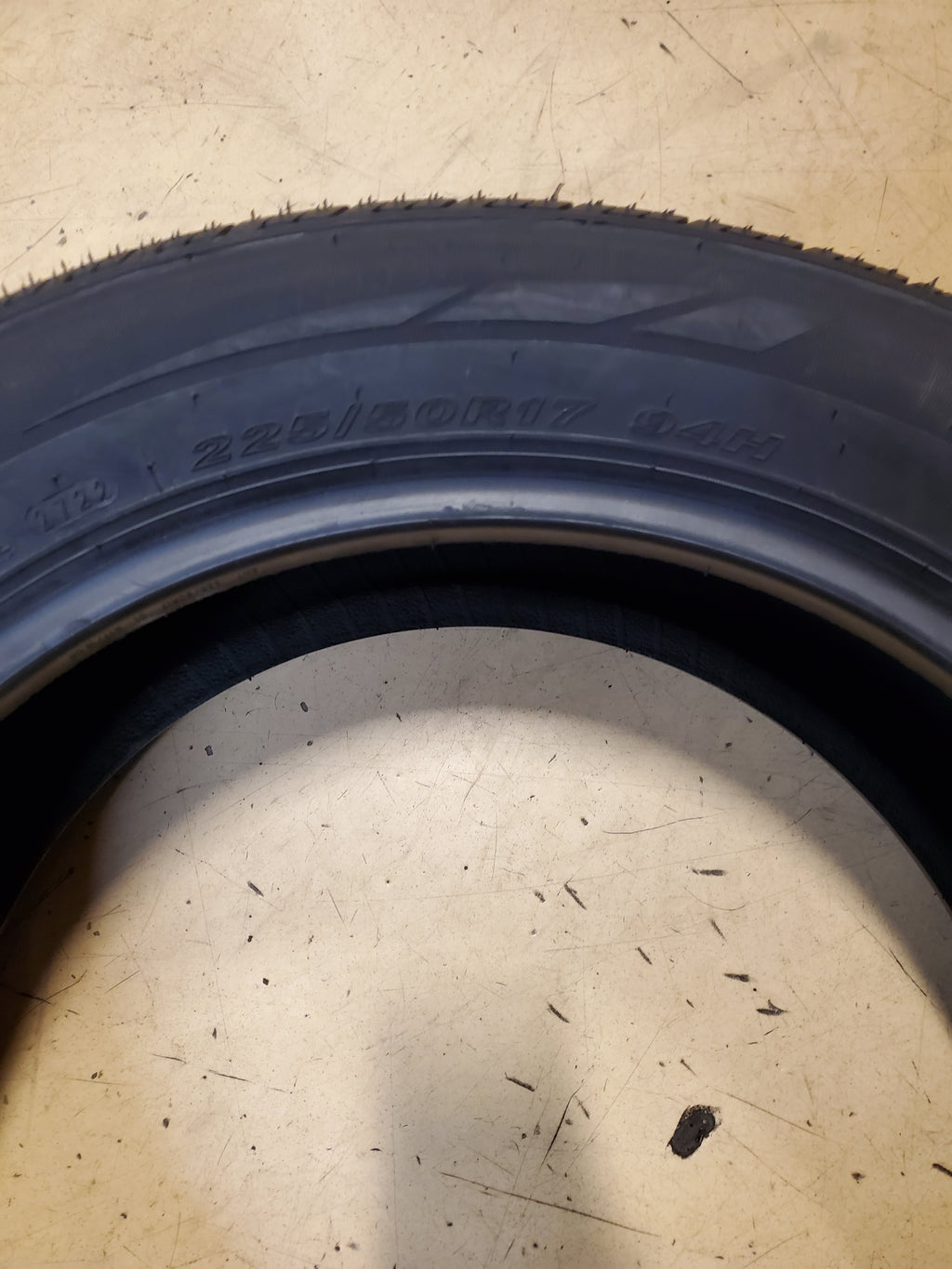 NEXEN ARIA AH7 BSW P 225 50 17 94H ALL SEASON TIRE 15198NXK