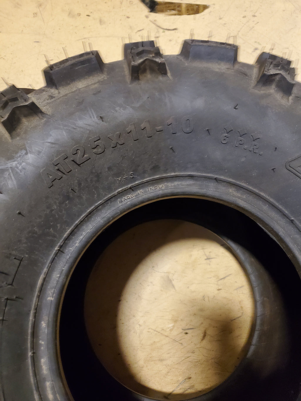NOS BKT W207 BSW AT 25 11 10 6PLY ATV/UTV TIRE 94001606