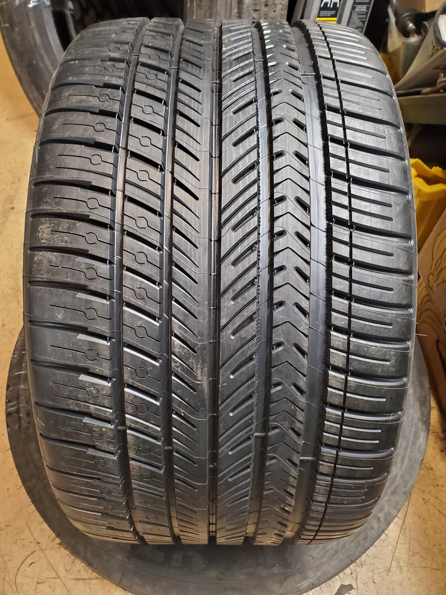 MICHELIN SPORT ALL SEASON 4 BSW P 285 30 19 98Y XL ALL SEASON TIRE 30695