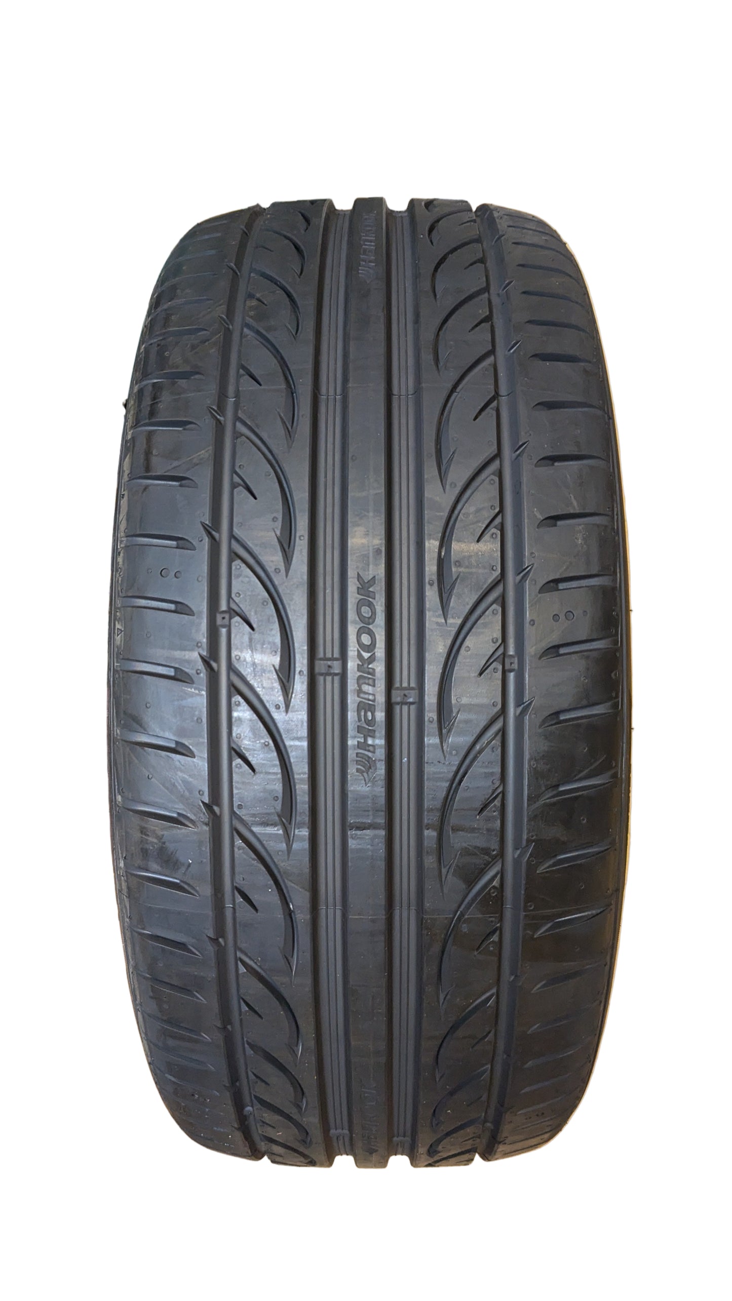 NOS HANKOOK VENTUS V12 EVO2 BSW P 235 45 17 97Y XL HIGHWAY TIRE 1015237