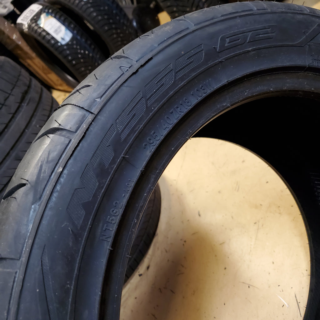 NITTO NT555 G2 BSW P 295 40 18 103W UHP TIRE 211260