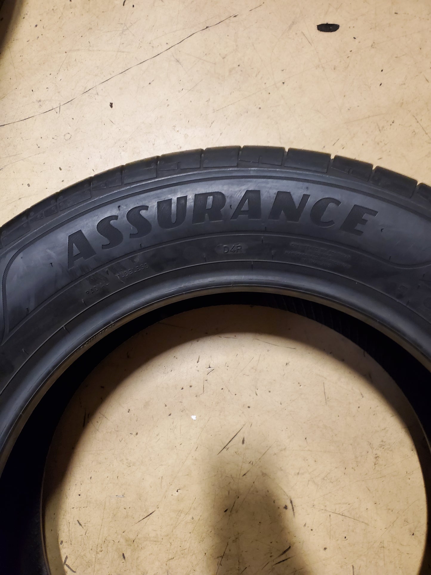 2 GOODYEAR ASSURANCE FINESSE BSW P 235 60 18 103H ALL SEASON TIRE 681072566