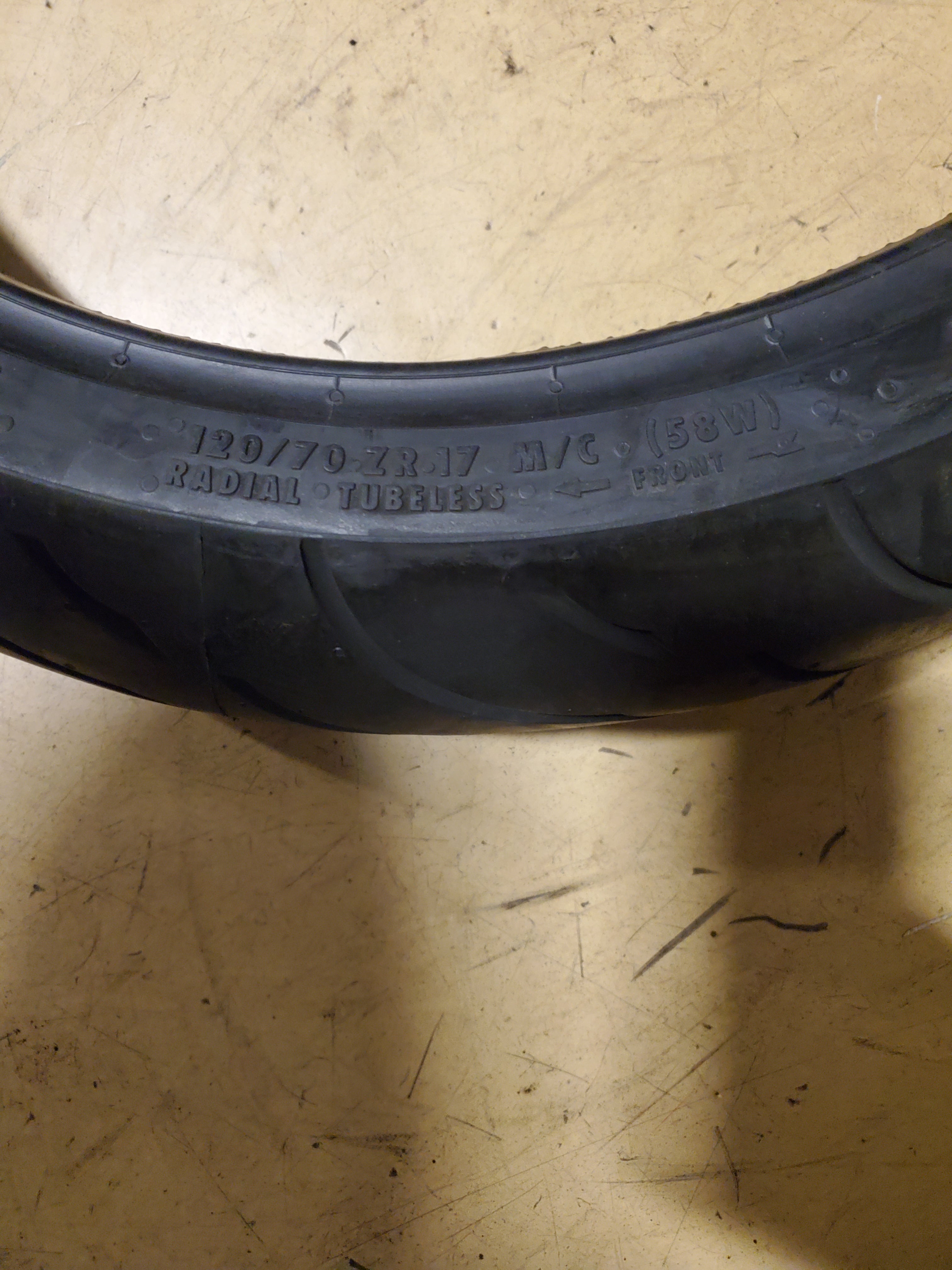CONTINENTAL CONTIMOTION BSW 120 70 17 58W FRONT MOTORCYCLE TIRE 02550190000