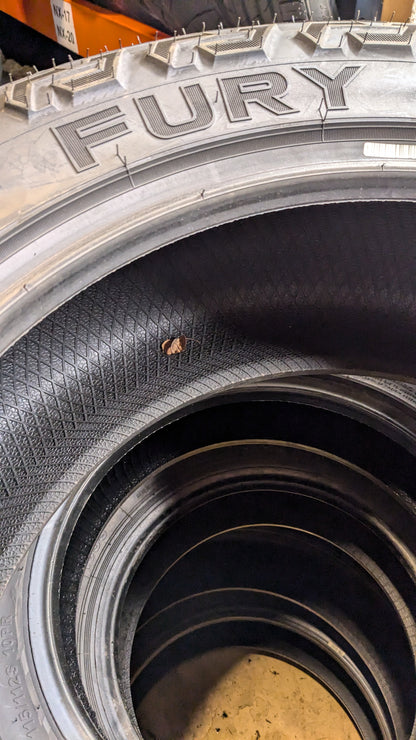 FURY COUNTRY HUNTER R/T BSW LT 35 12.5 22 117Q 10PLY RT35125022A