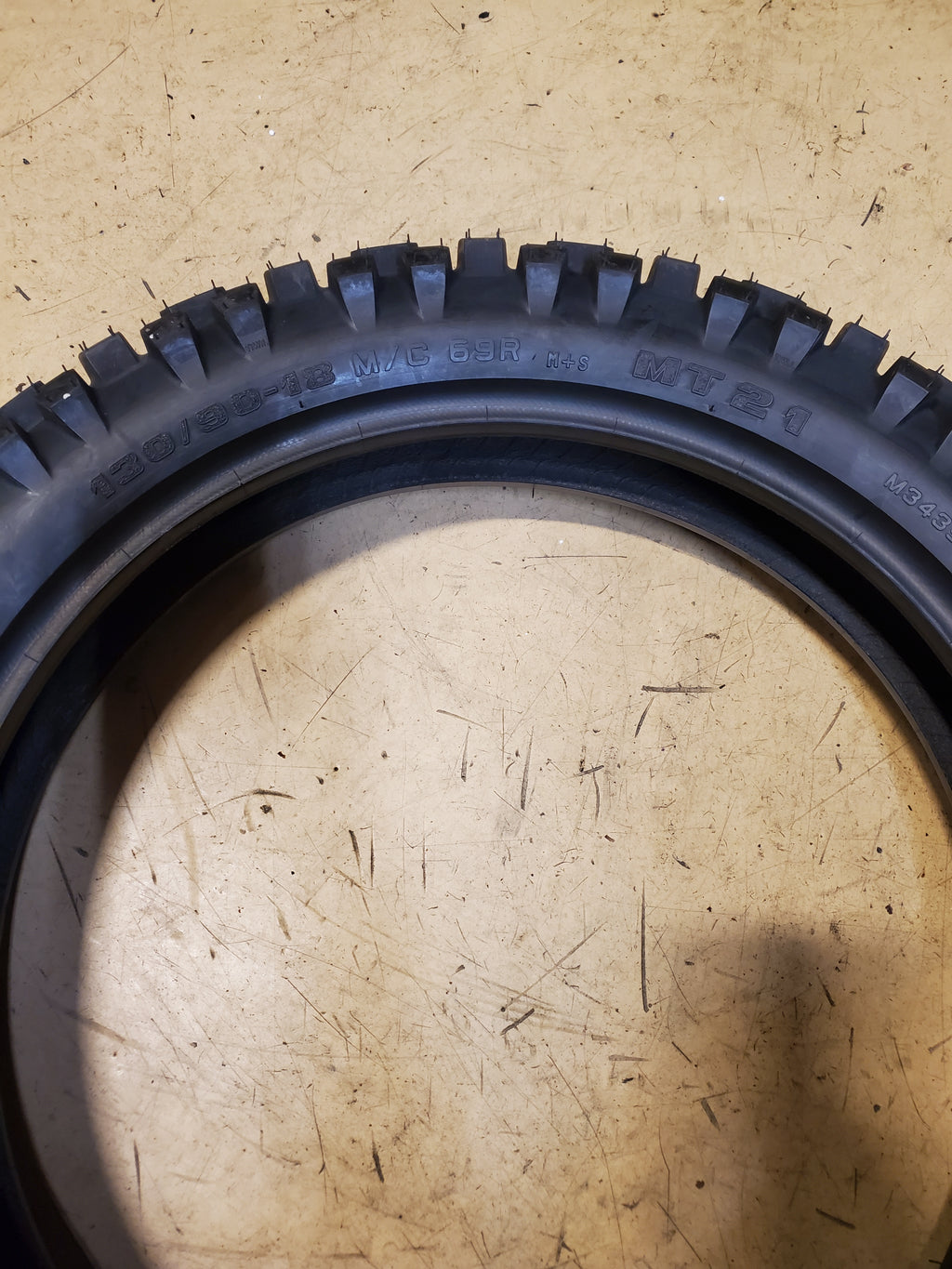 PIRELLI MT21 BSW 130 90 18 69R REAR DIRT BIKE TIRE 697900