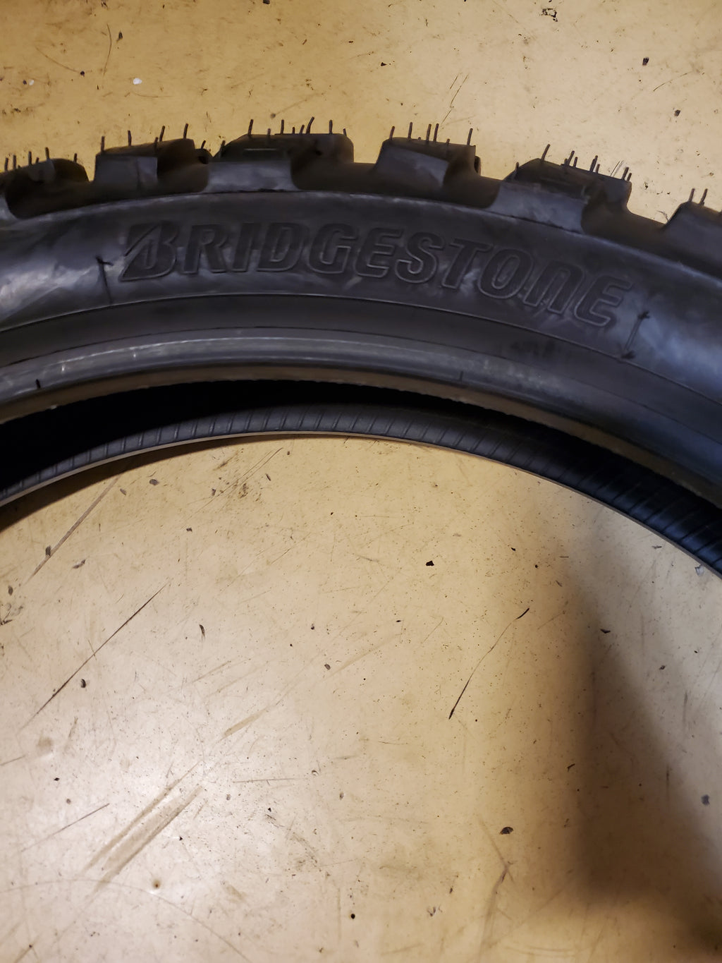 BRIDGESTONE BATTLAX AX41F BSW 110 80 19 59Q FRONT MOTORCYCLE TIRE 11455