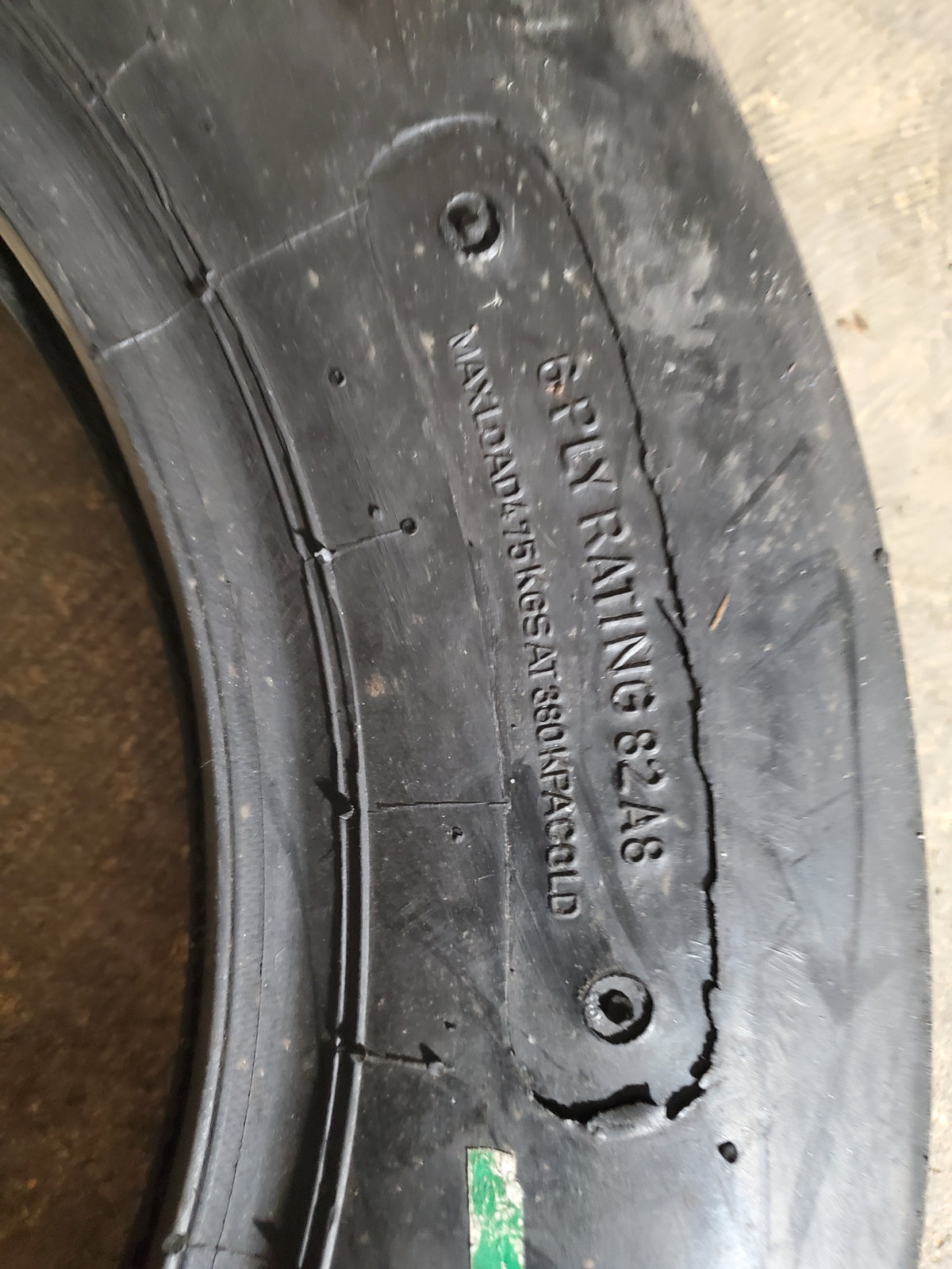 AGSTAR 3340 F-2 BSW  5.5 16 6PLY TRACTOR TIRE 212124625