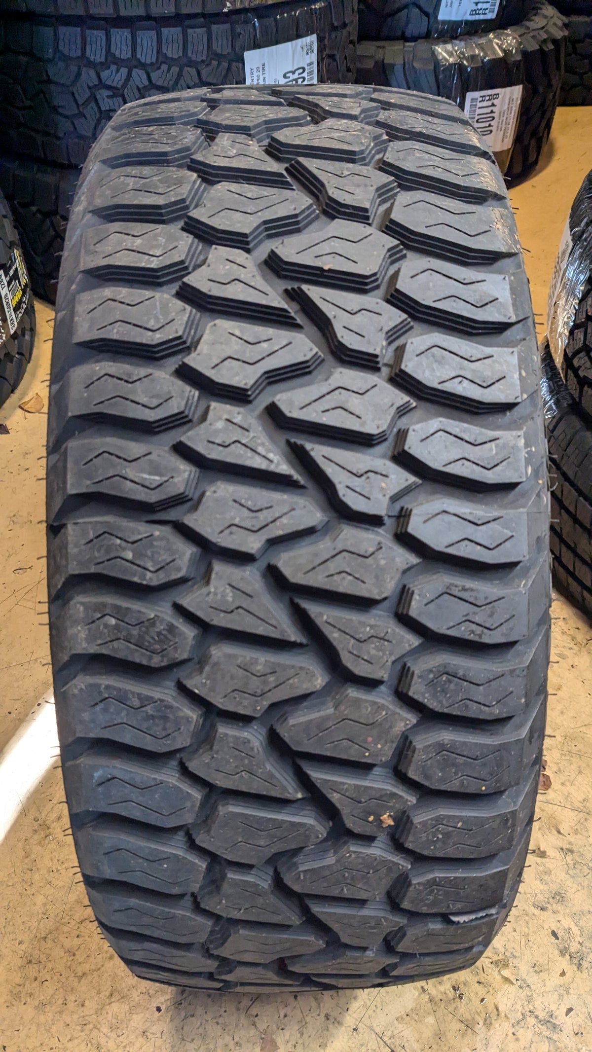 AMP TERRAIN ATTACK A/TA BSW LT 265 50 20 115/112S 10PLY TIRE 2655020AMPCA3