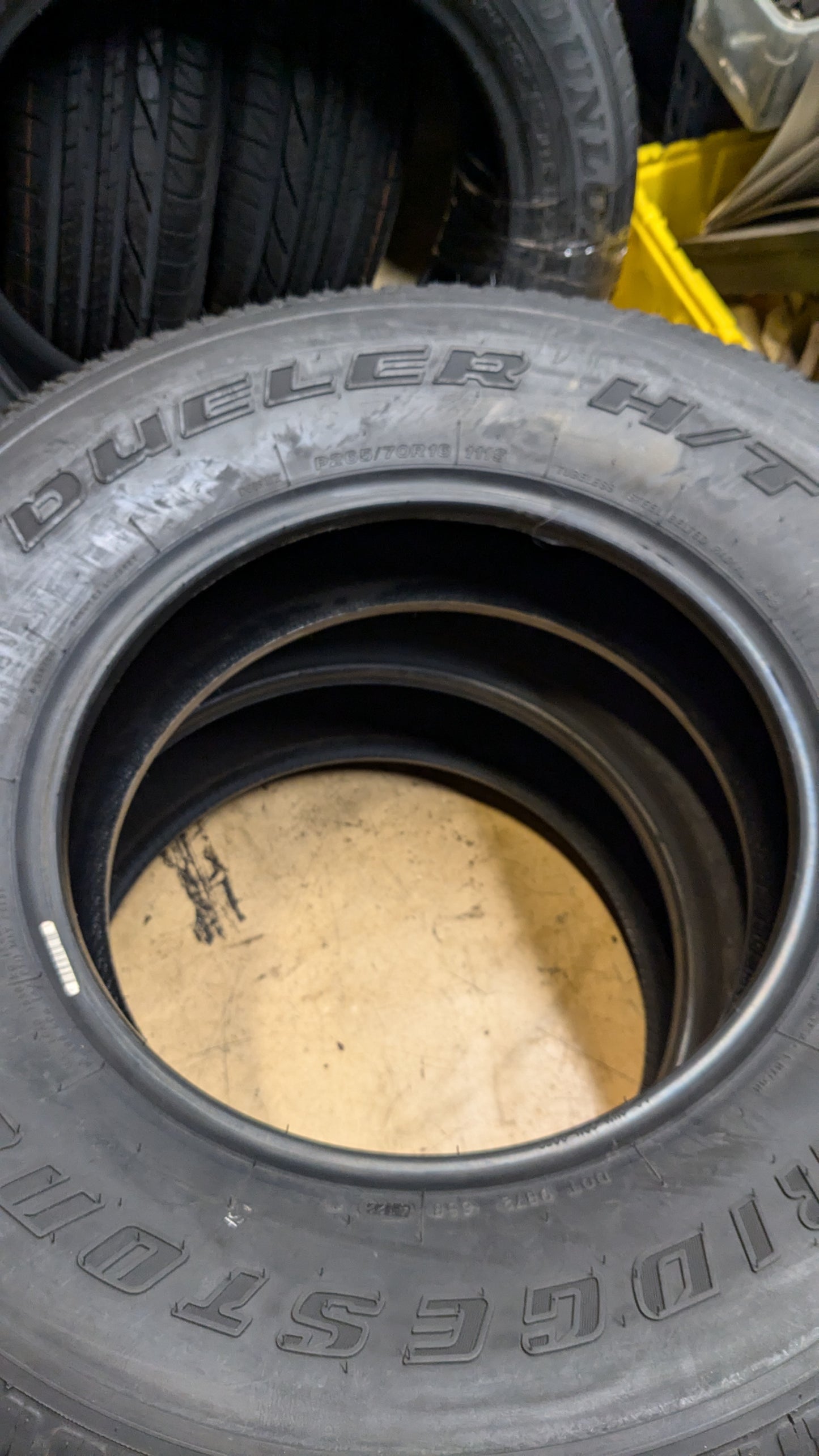 2 BRIDGESTONE DUELER H/T 689 BSW P 265 70 16 111S HIGHWAY TIRE 092061