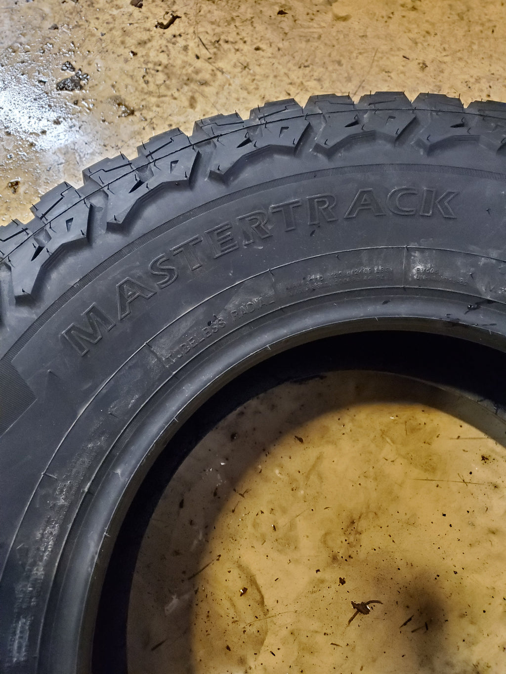 ACCELERA MASTERTRACK BSW BADLANDS AT P 265 70 16 112T TIRE MASTAT005