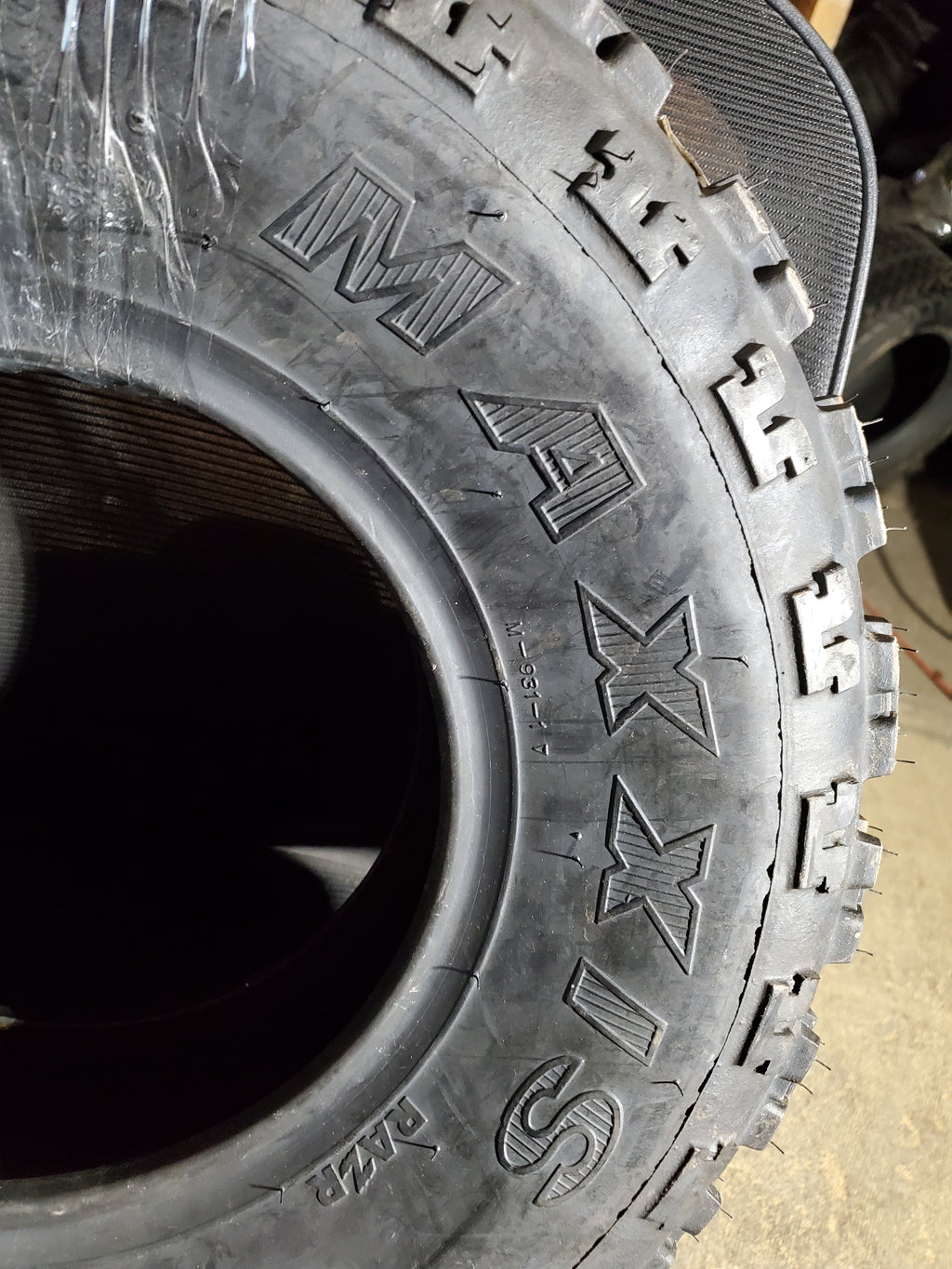 MAXXIS RAZR M931 BSW  22 7 10 ATV/UTV TIRE MAXIS35381