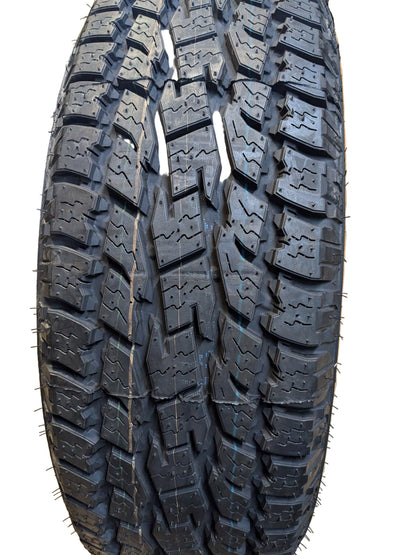 NOS TOYO OPEN COUNTRY A/T II BSW P 225 65 17 102H ALL TERRAIN TIRE 352960