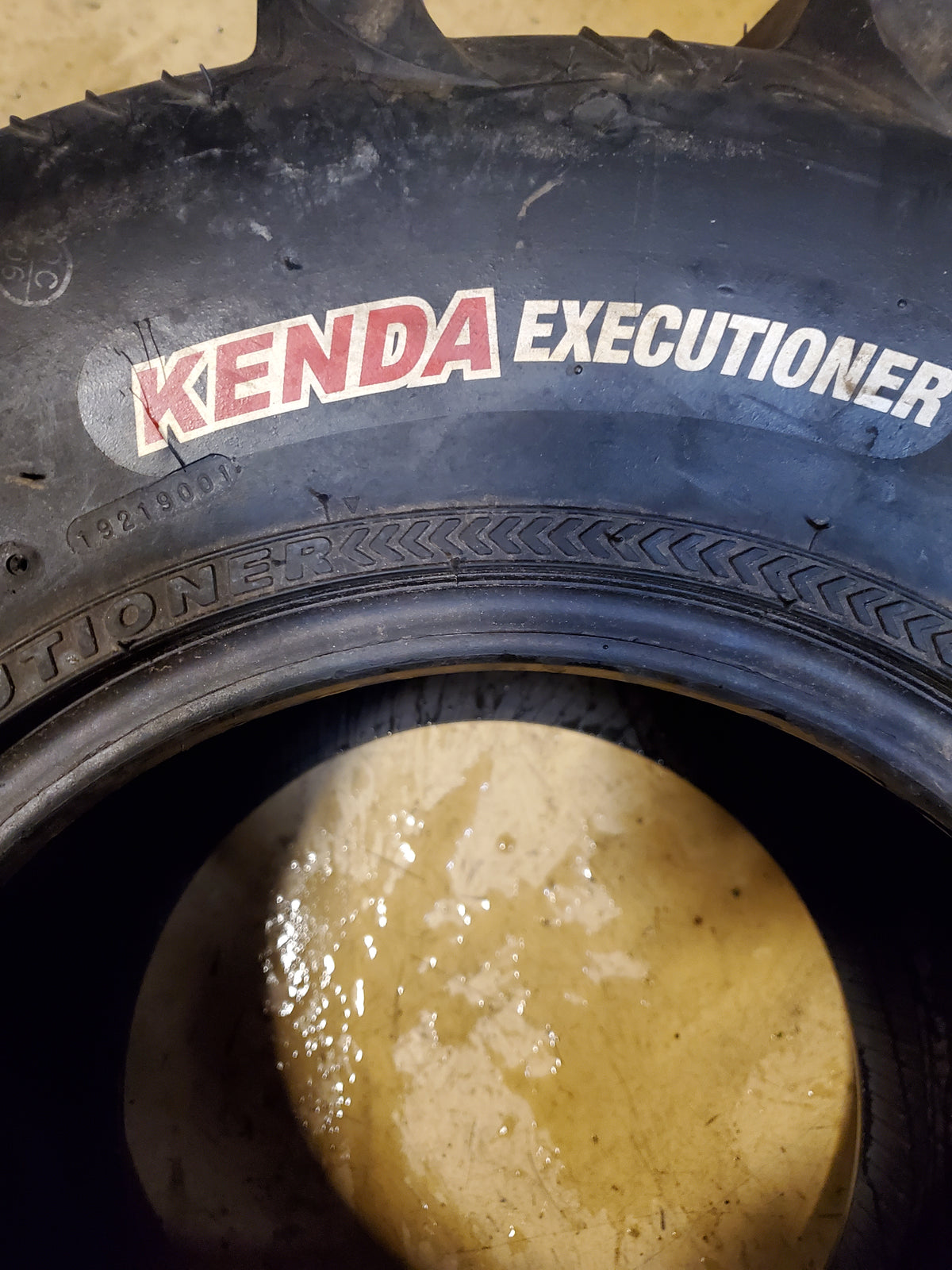 KENDA EXECUTIONER BSW AT 27 12 12 6PLY ATV/UTV TIRE 08538129AC1