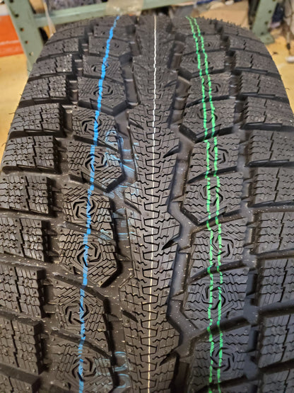 TOYO OBSERVE GSI-6 LS BSW P 265 60 18 110H WINTER TIRE 149590