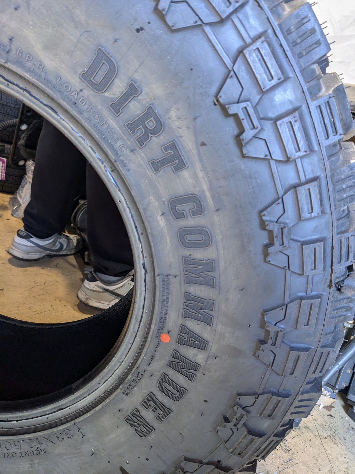 ksl only CENTENNIAL DIRT COMMANDER M/T BSW LT 33 12.5 15 108Q 6PLY MUD TIRE TCD1533125C