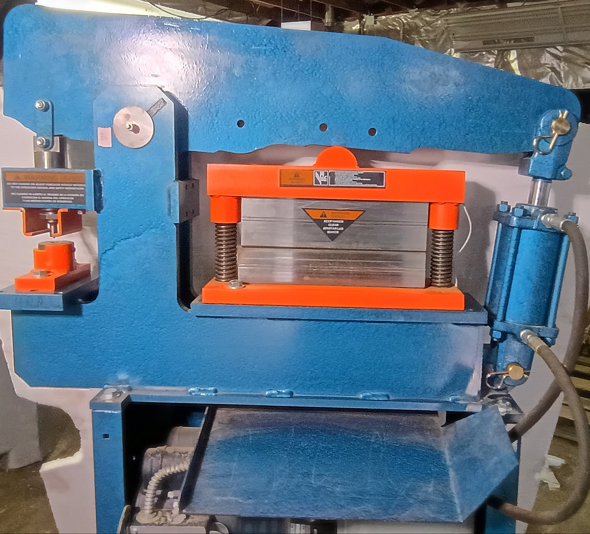 METAL PRO 5 TON IRONWORKER 110/120V 1PH MP4500FS
