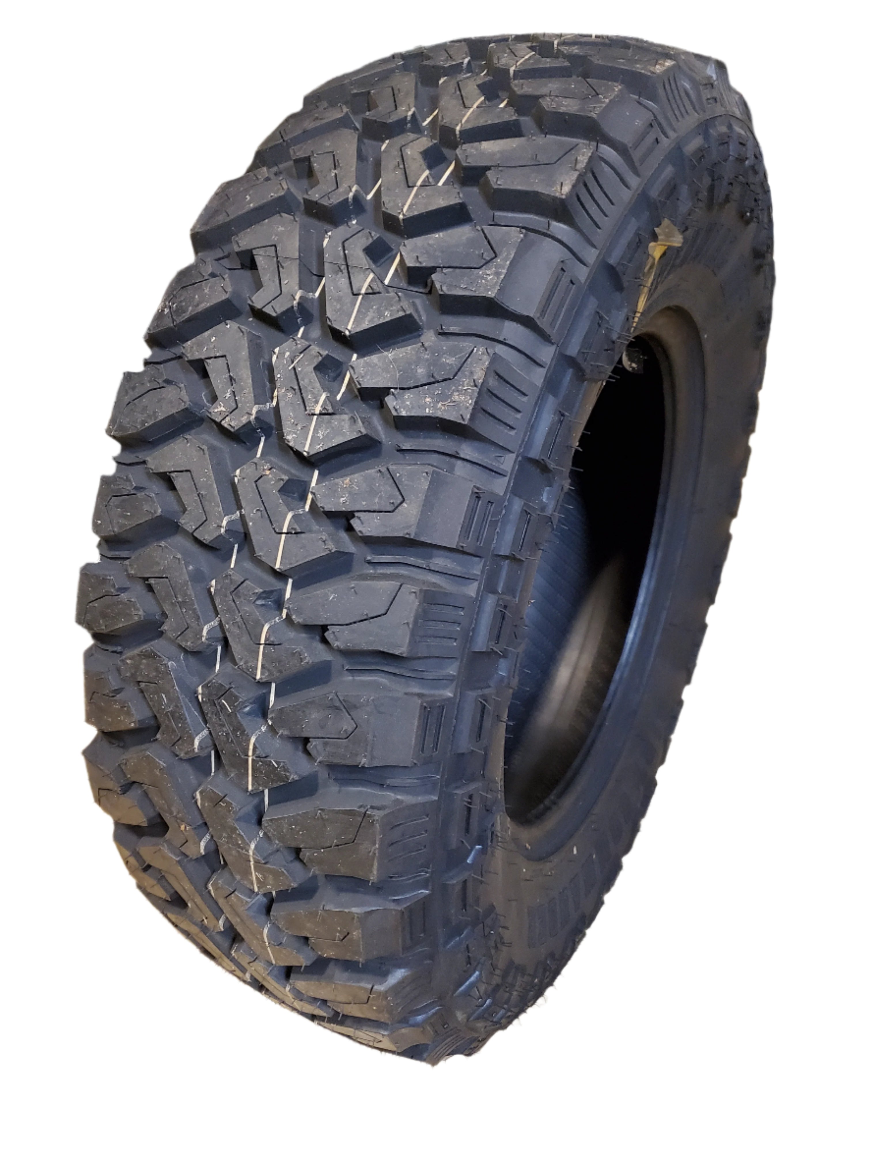 CENTENNIAL DIRT COMMANDER M/T LT 285 70 17 121/118Q 10PLY MUD TIRE TCD1728570E