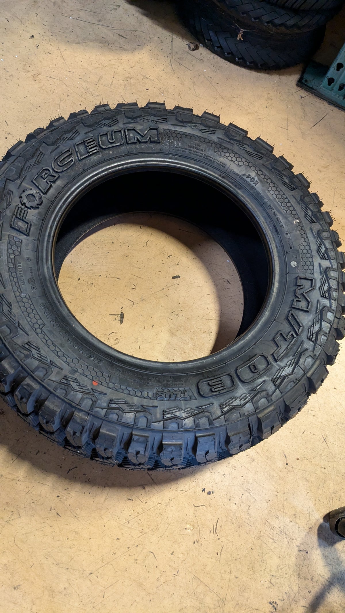 NOS FORCEUM M/T 08 BSW LT 235 70 16 104/101Q 6PLY MUD TIRE 1200046768