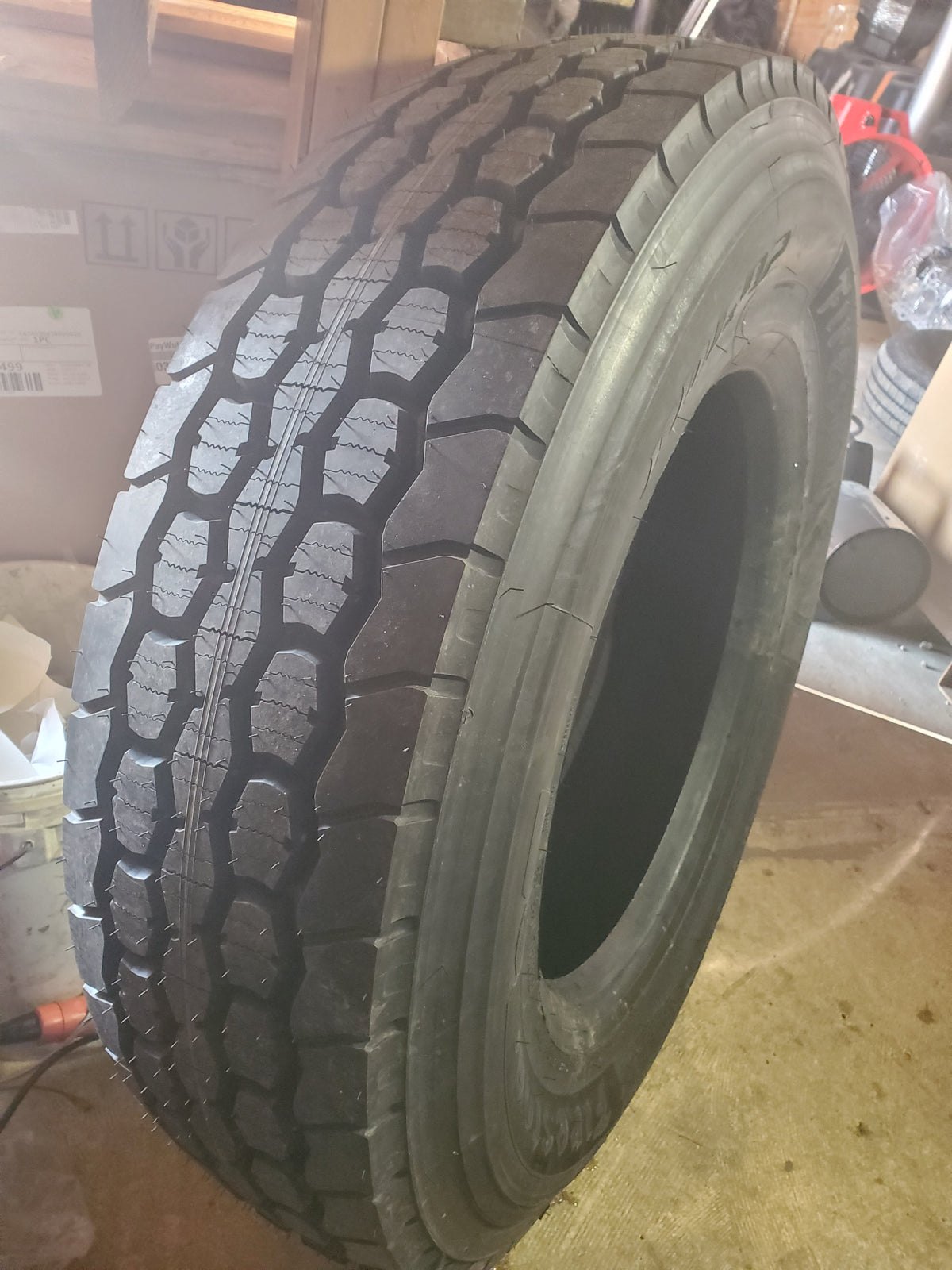 FIRESTONE FD692 BSW LT 295 75 22.5 144/140L 14PLY DRIVE TIRE 003153