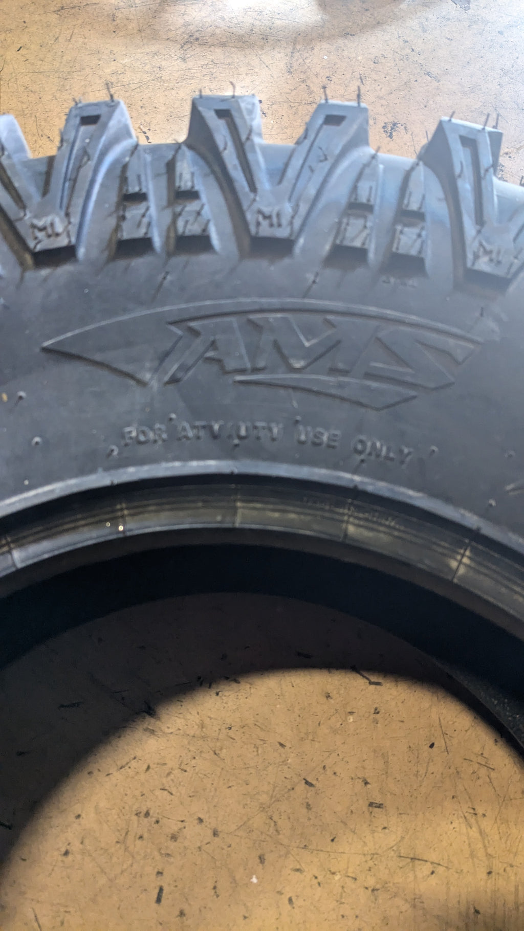 NOS AMS M1-EVIL BSW  32 10 15 76J 8PLY ATV/UTV TIRE  1522-661