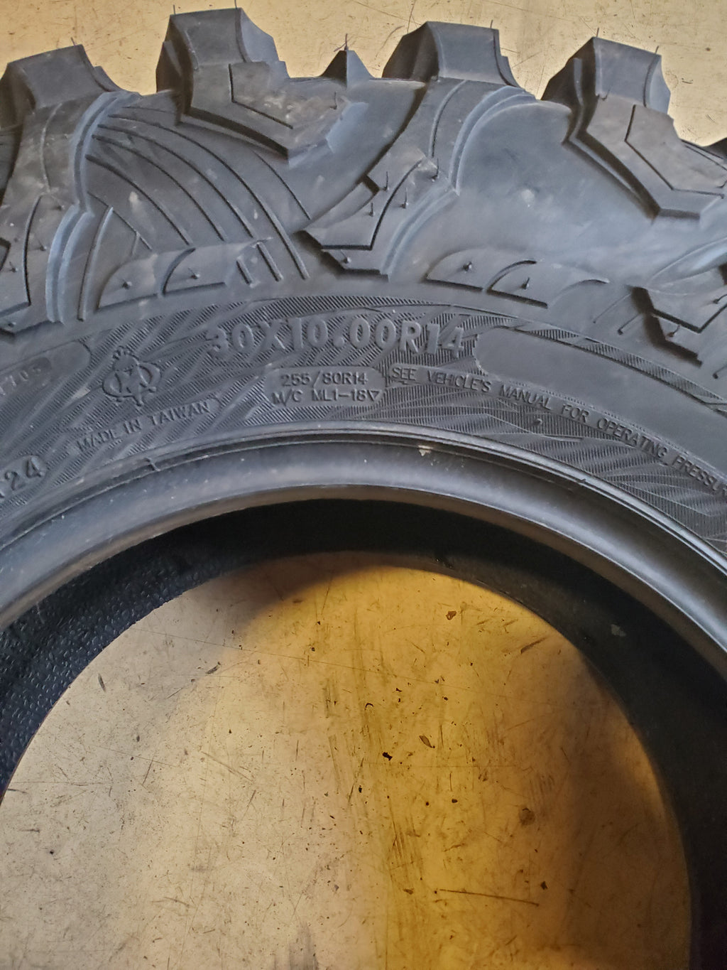 MAXXIS ML1 CARNIVORE BSW 30 10 14 8PLY ATV/UTV TIRES TM00105200
