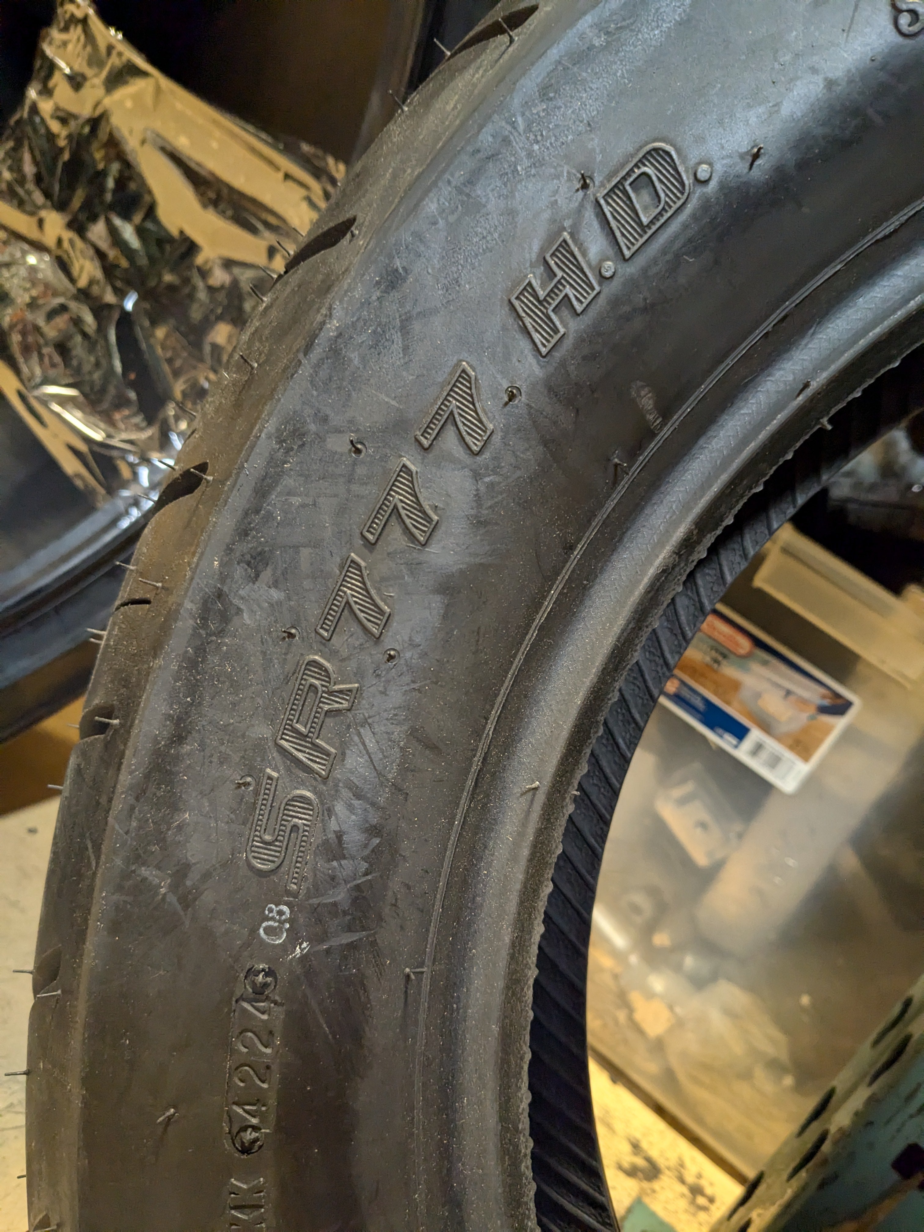 SHINKO SR777 HD BSW 170 80 15 83H REAR MOTORCYCLE TIRE 874592