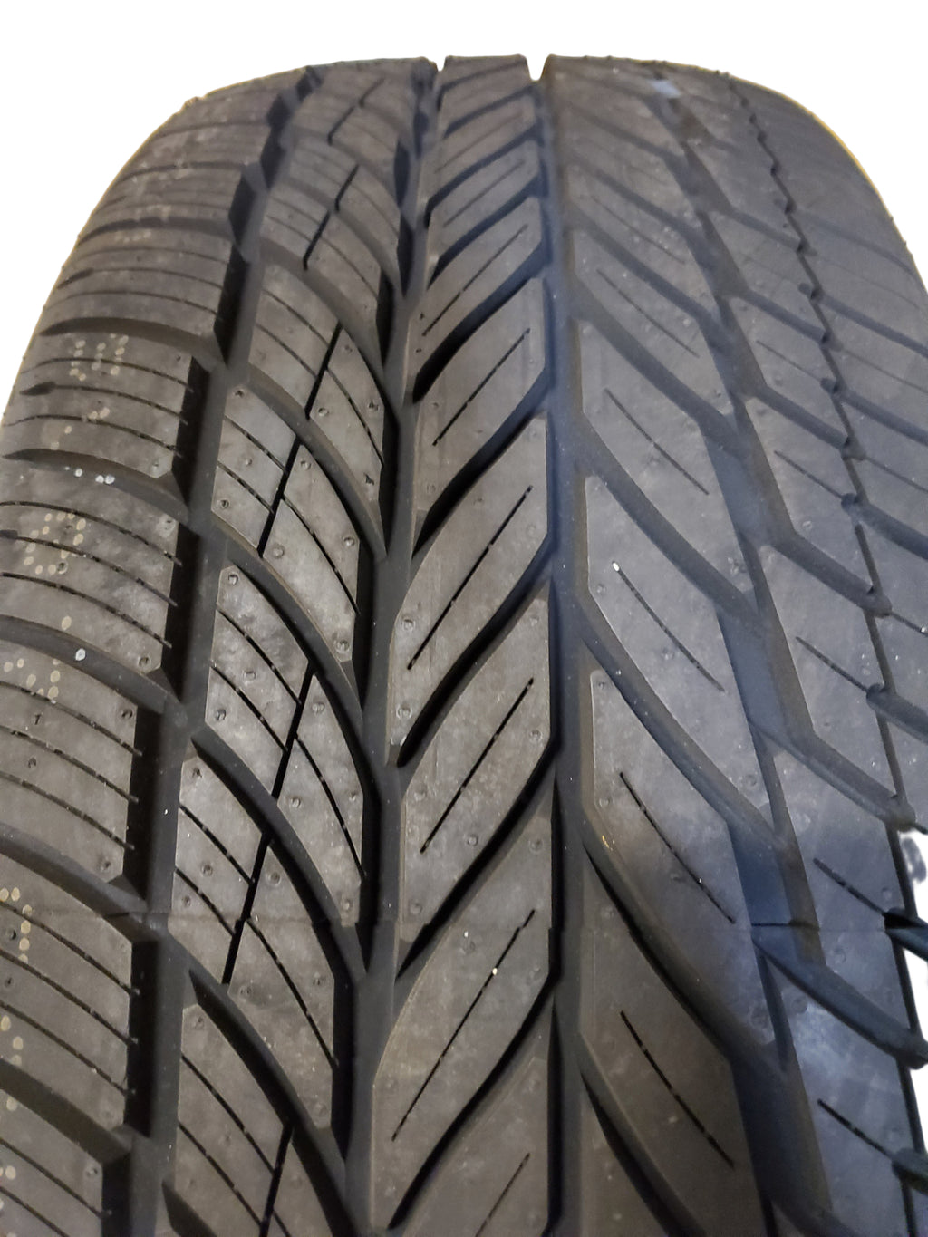 2 VOGUE CUSTOM BUILT RADIAL WG P 245 45 20 103V XL PERFORMANCE TIRE 03206606
