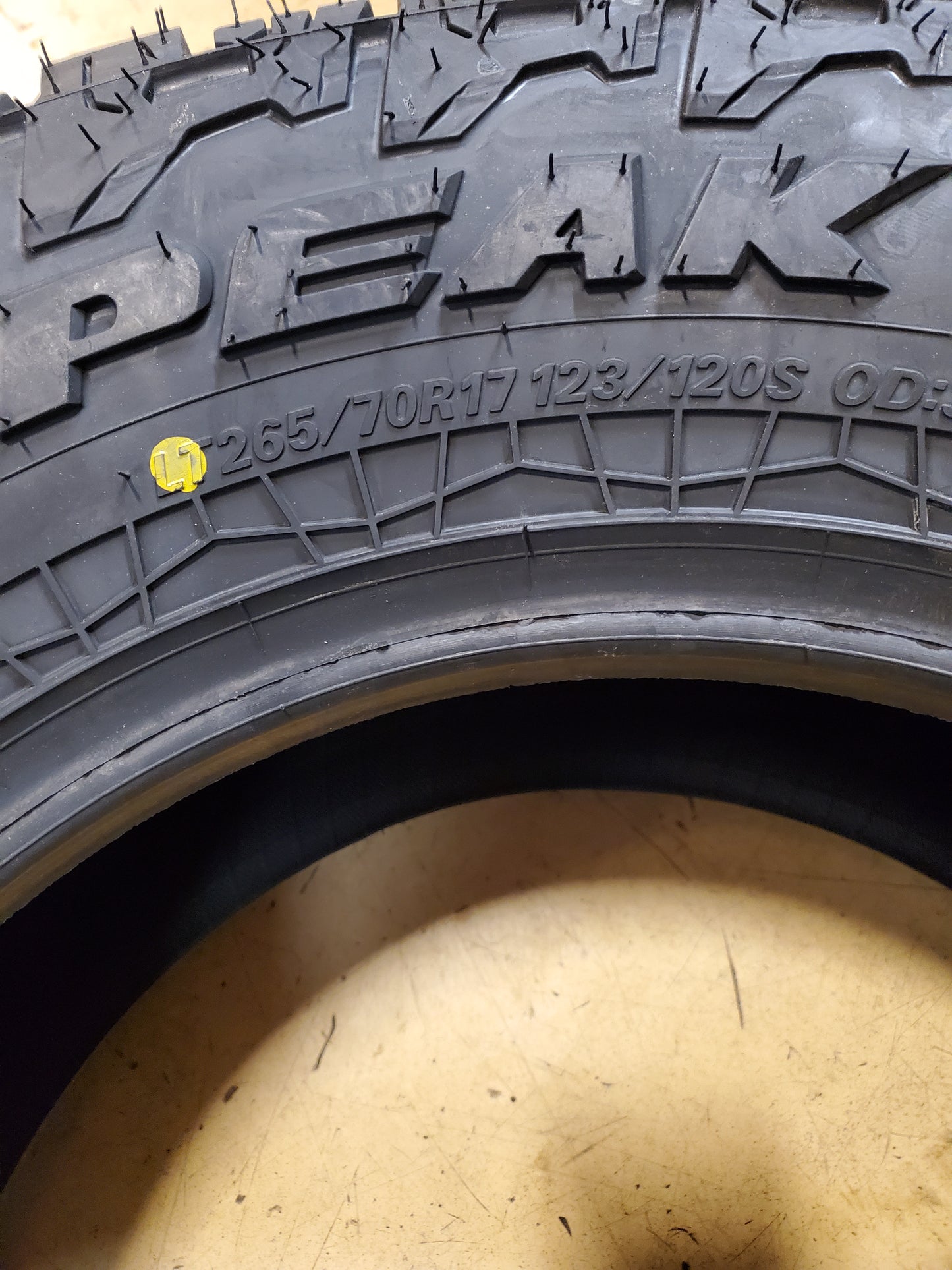 FALKEN WILDPEAK A/T 4W BSW LT 265/70R17 123/120S 10PLY ALL TERRAIN TIRE 28840712